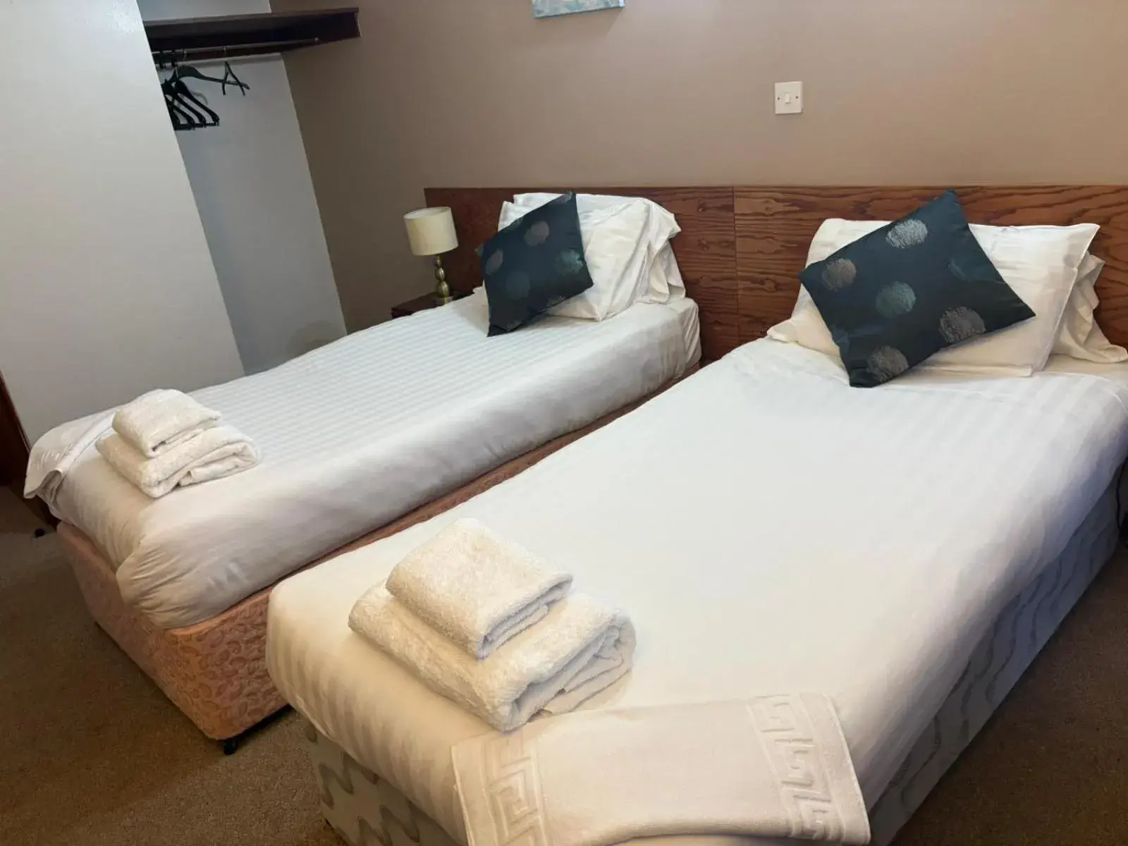 Twin Room in Queens Hotel Stonehaven Twin Room in Queens Hotel Stonehaven