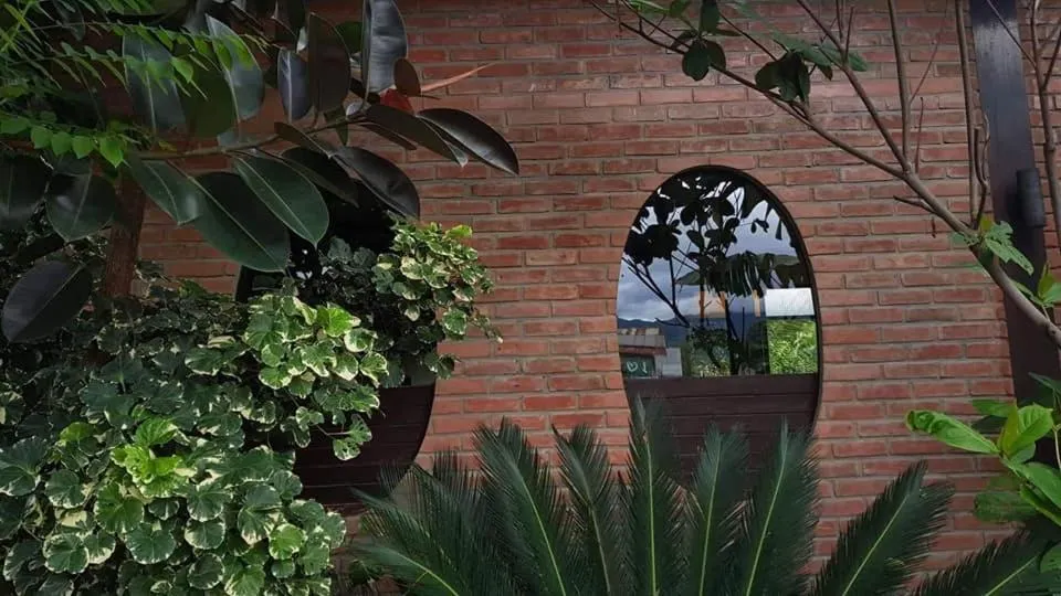 Restaurant/places to eat in Thanakha Inle Hotel