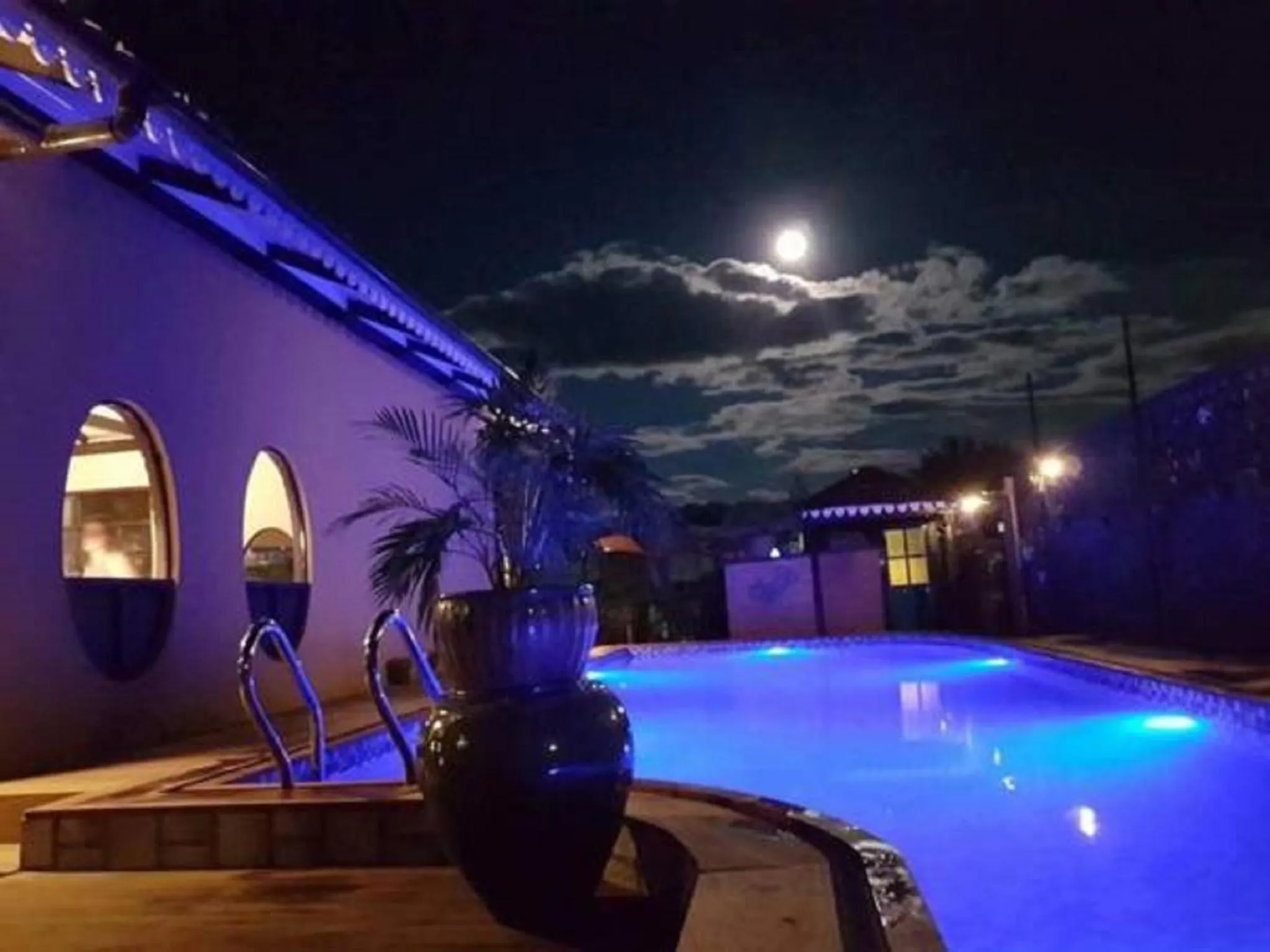 Swimming pool in Thanakha Inle Hotel