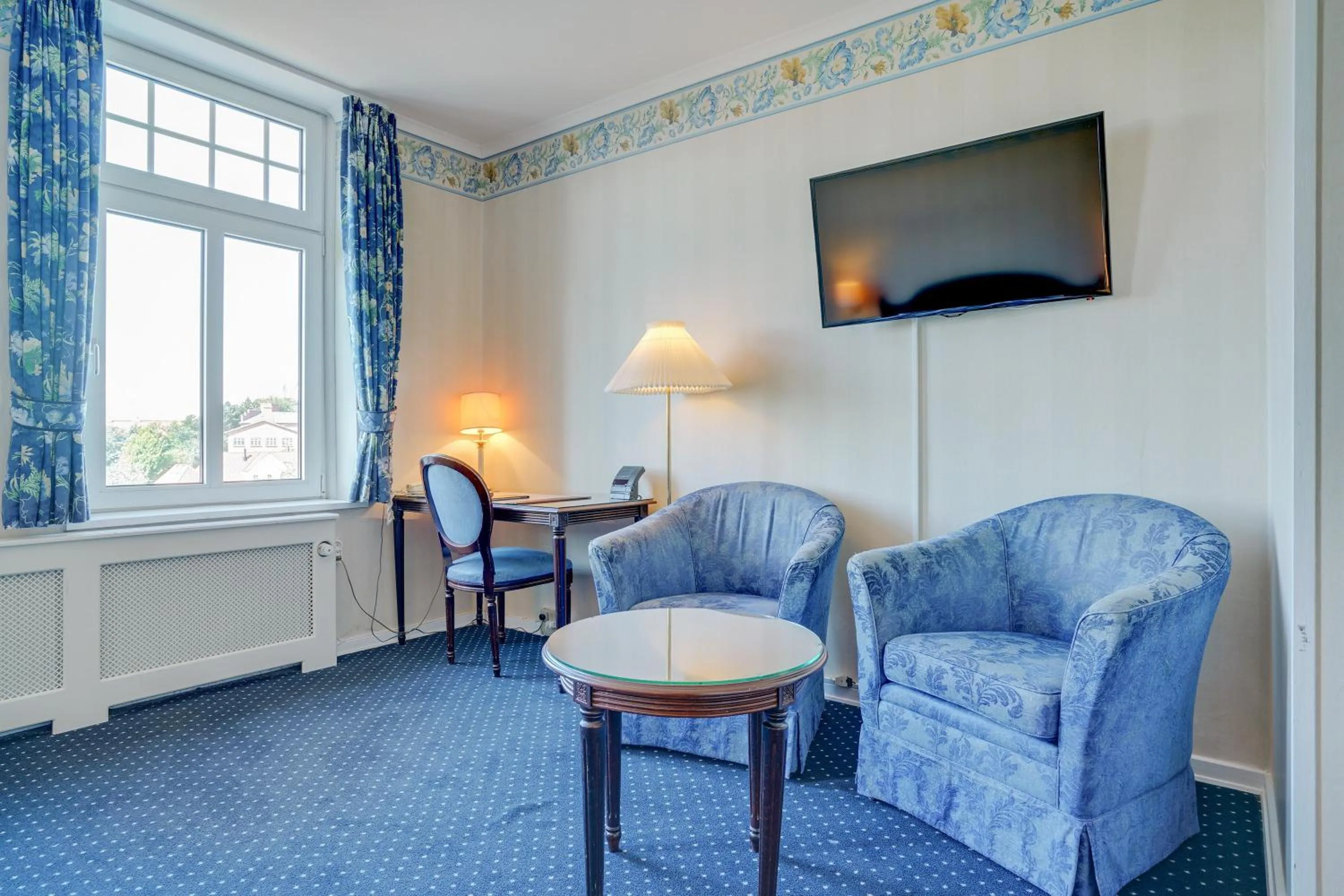 TV and multimedia in Hotel Sønderborg Garni