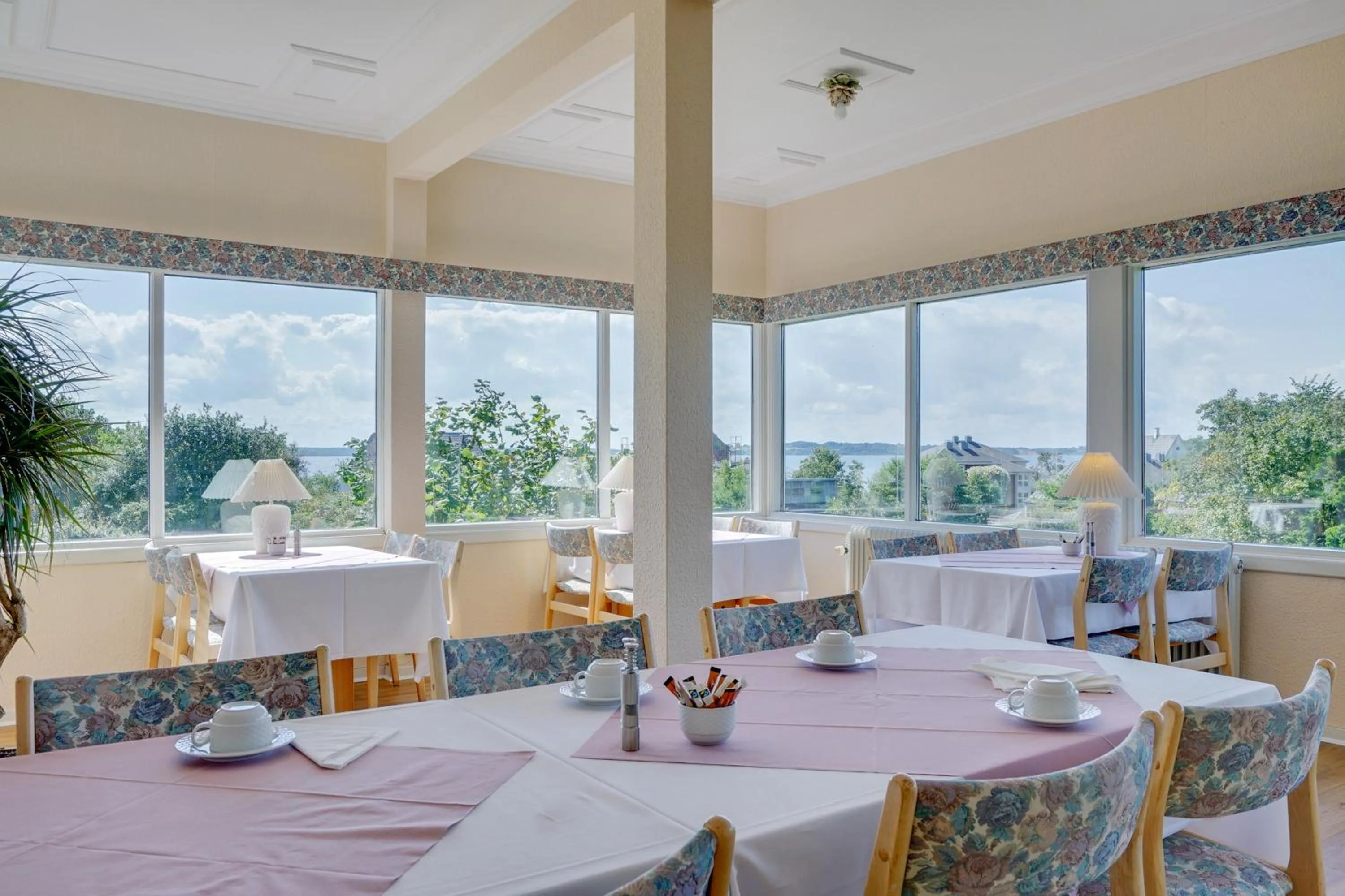 Dining area in Hotel Sønderborg Garni