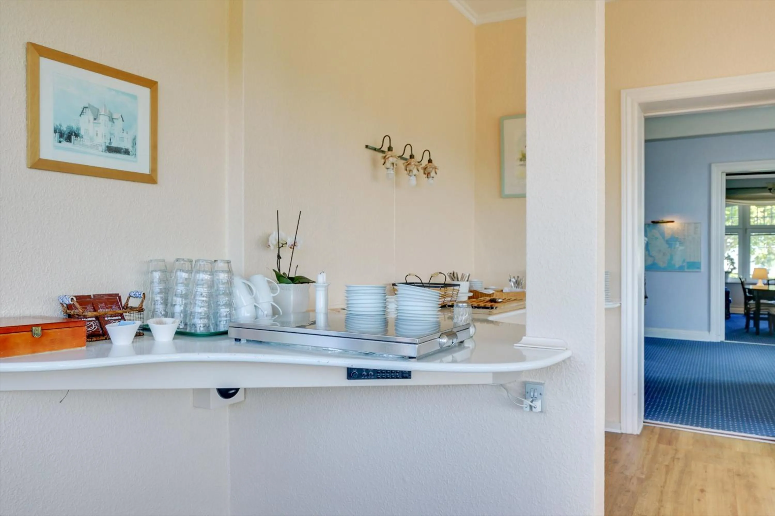 Restaurant/places to eat in Hotel Sønderborg Garni