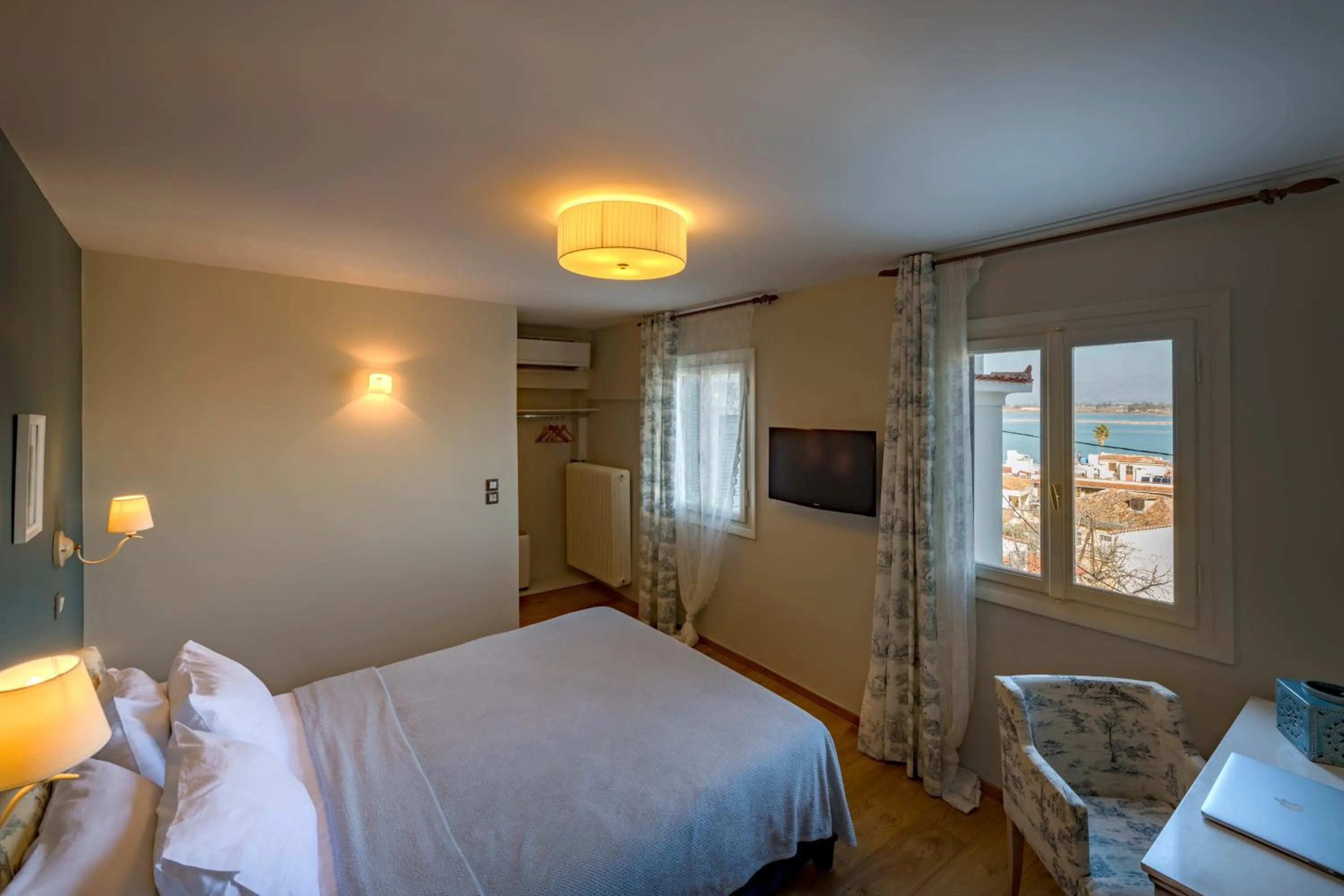 Bed in Leto Nuevo Hotel