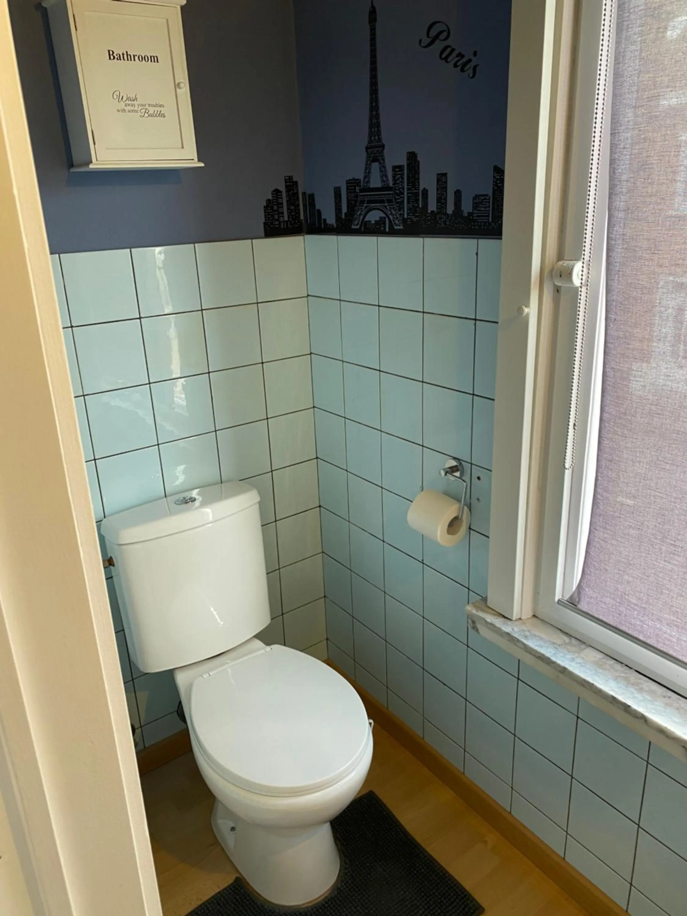 Toilet in Homestay Mimi's Rental