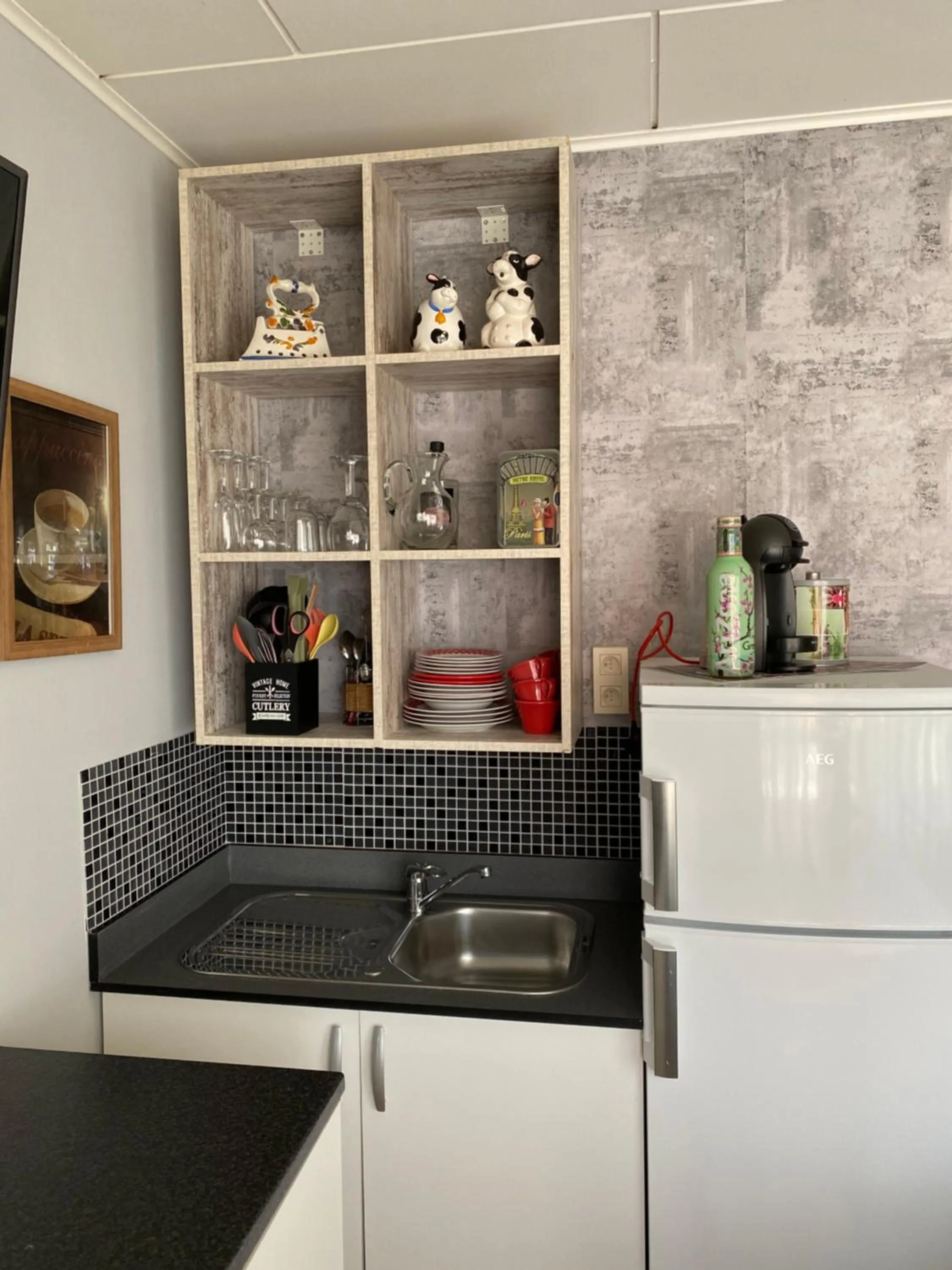 Coffee/tea facilities in Homestay Mimi's Rental