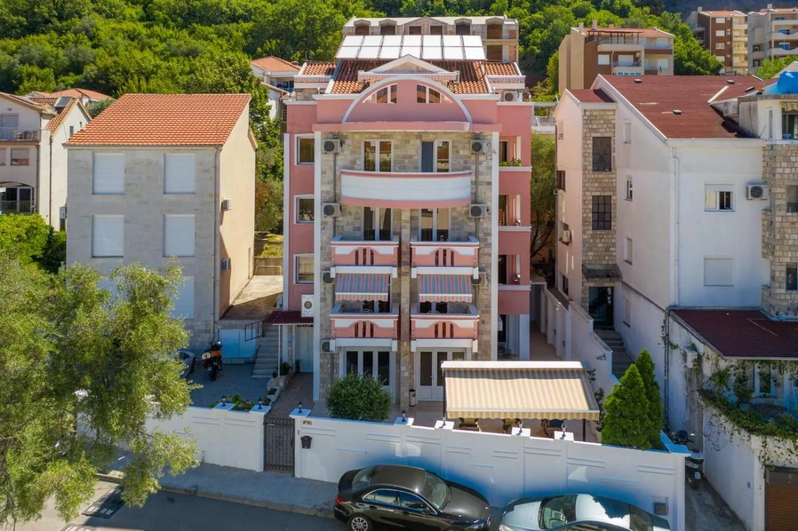 Property building in Garni Hotel Koral