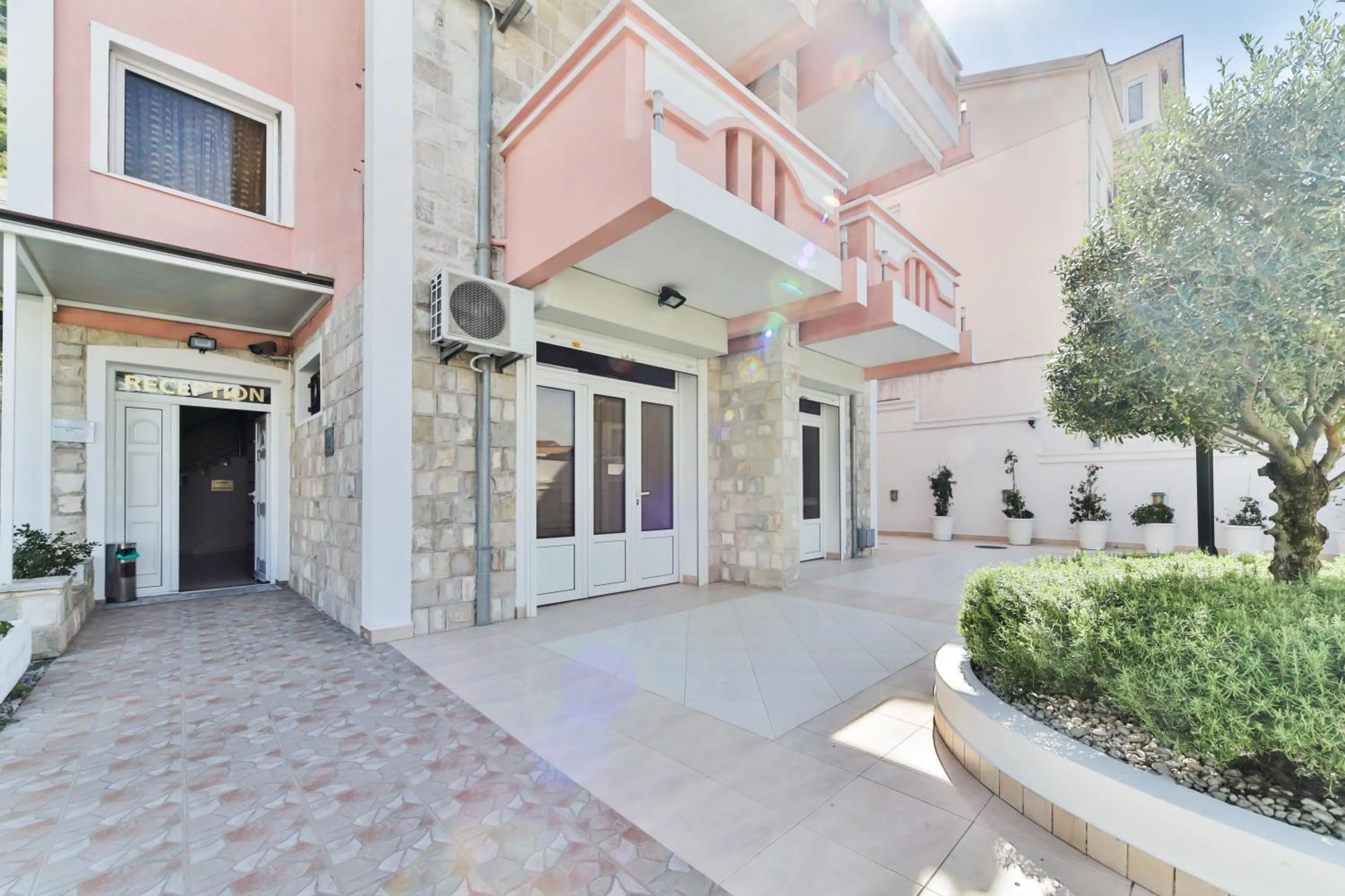 Property building in Garni Hotel Koral