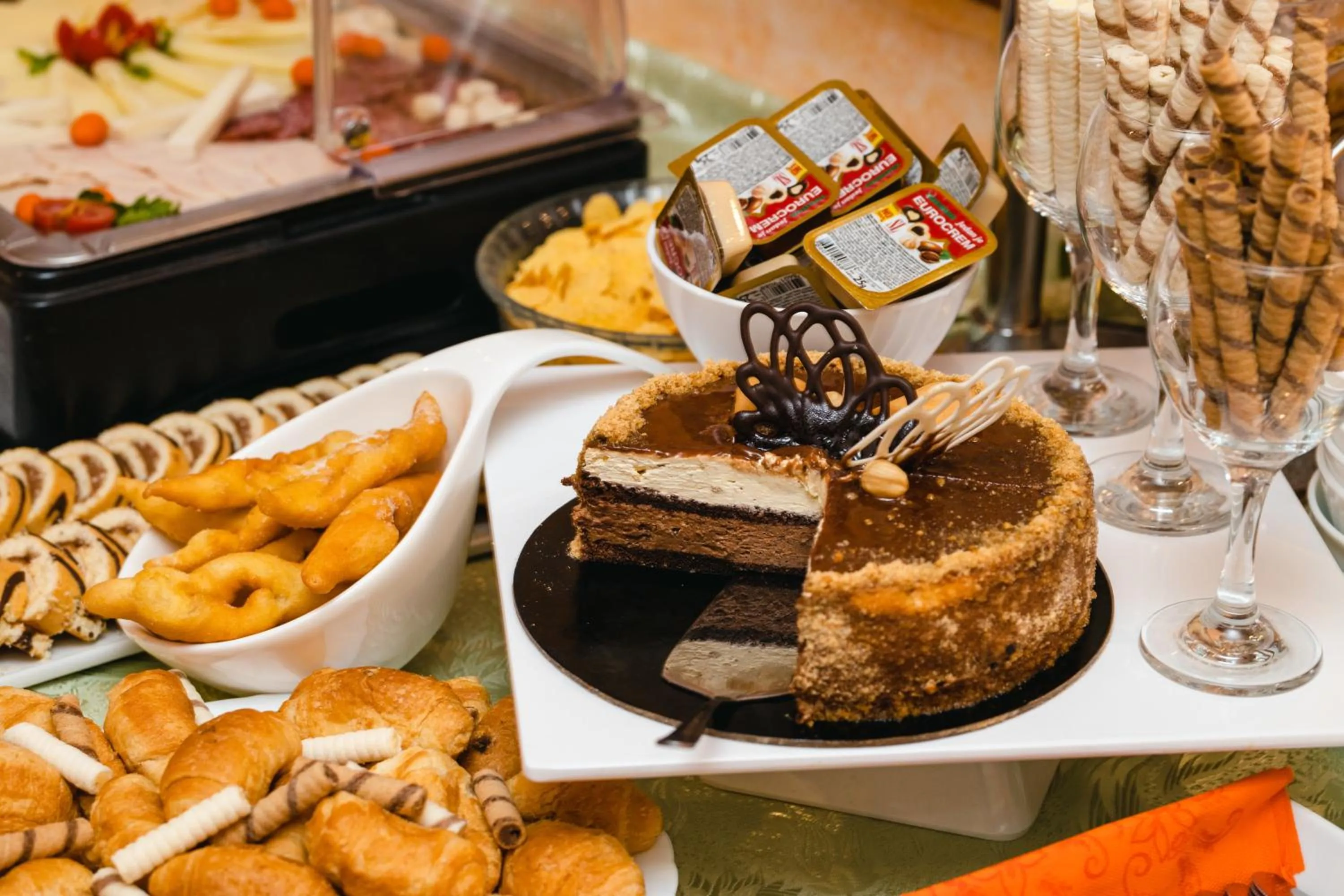 Buffet breakfast in Garni Hotel Koral