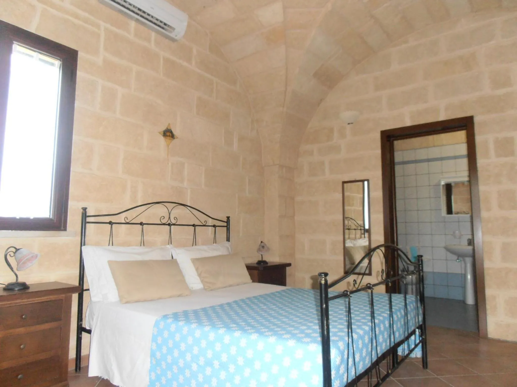 Photo of the whole room, Bed in Il Corallo del Salento