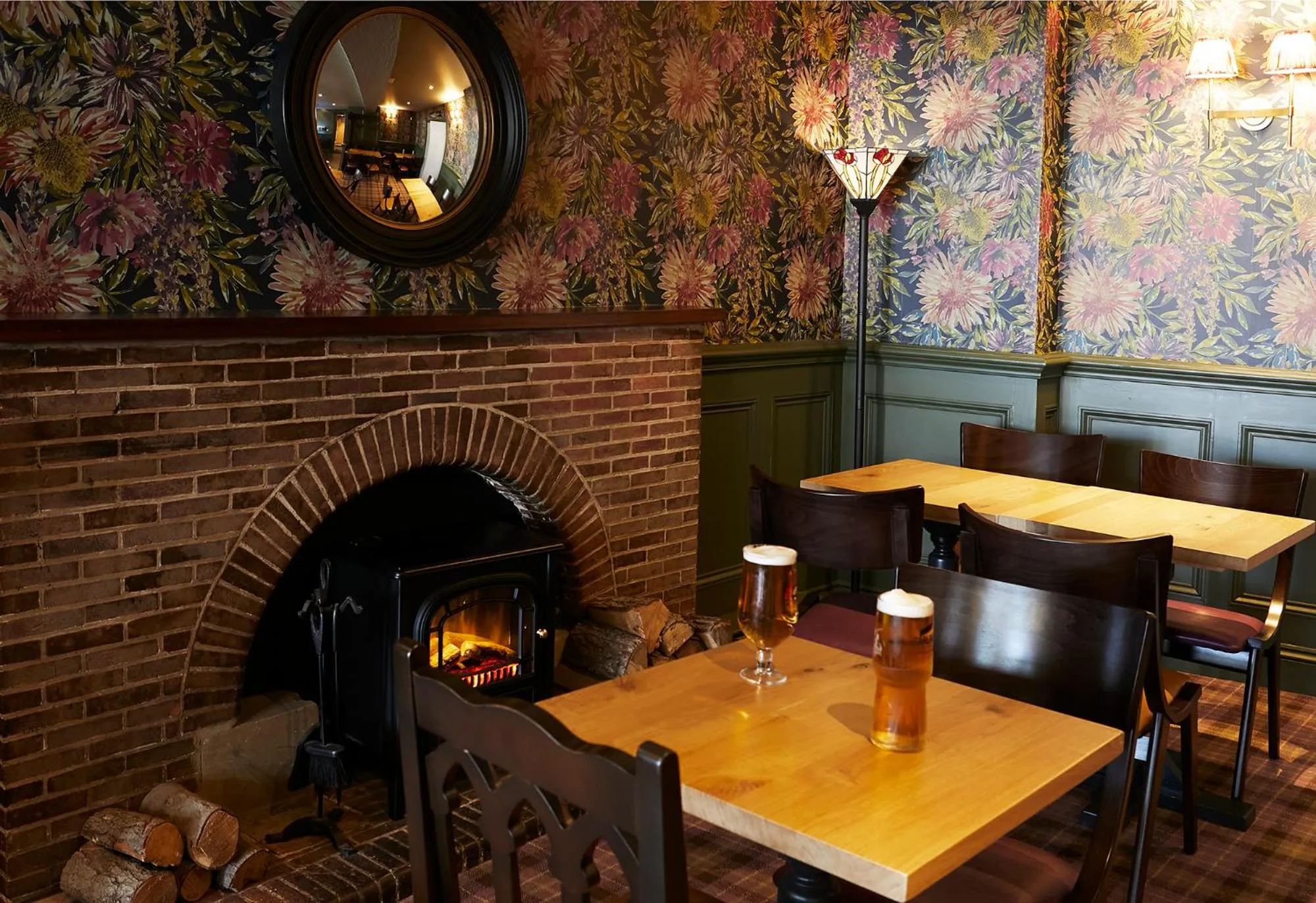 Restaurant/places to eat in The Mayfield Seamer