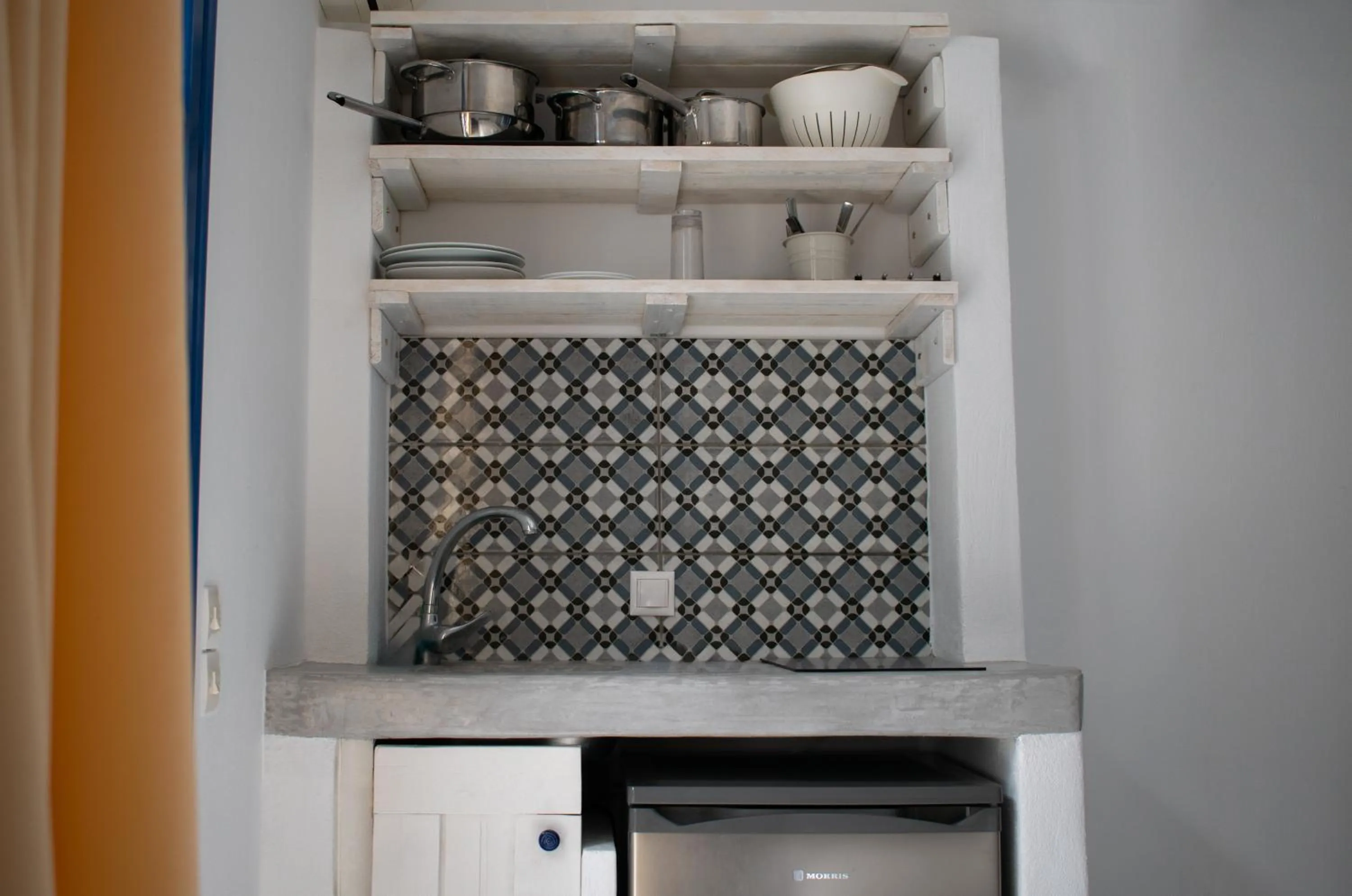 Kitchen or kitchenette in Aeraki Studios