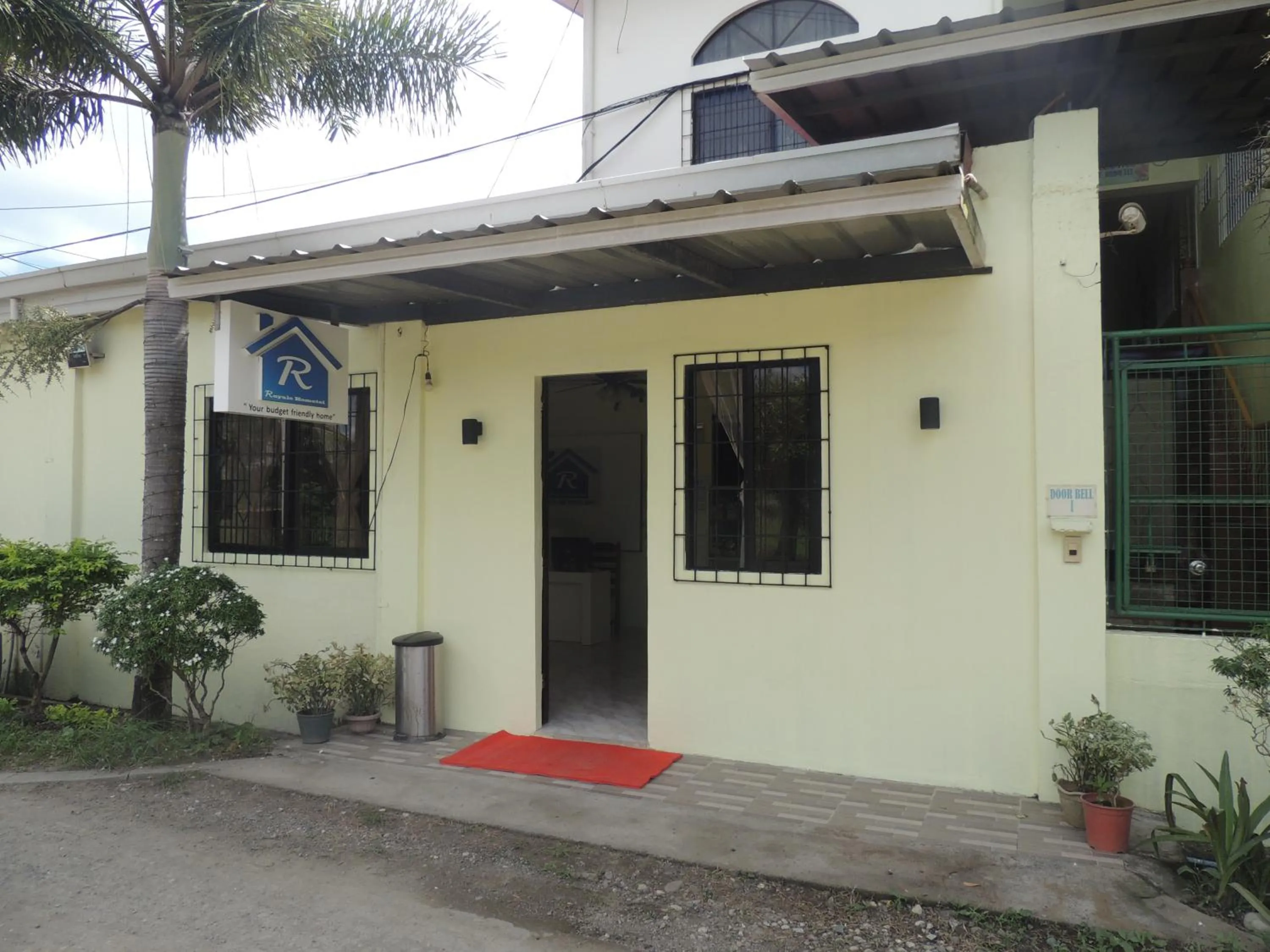 Royale Hometel