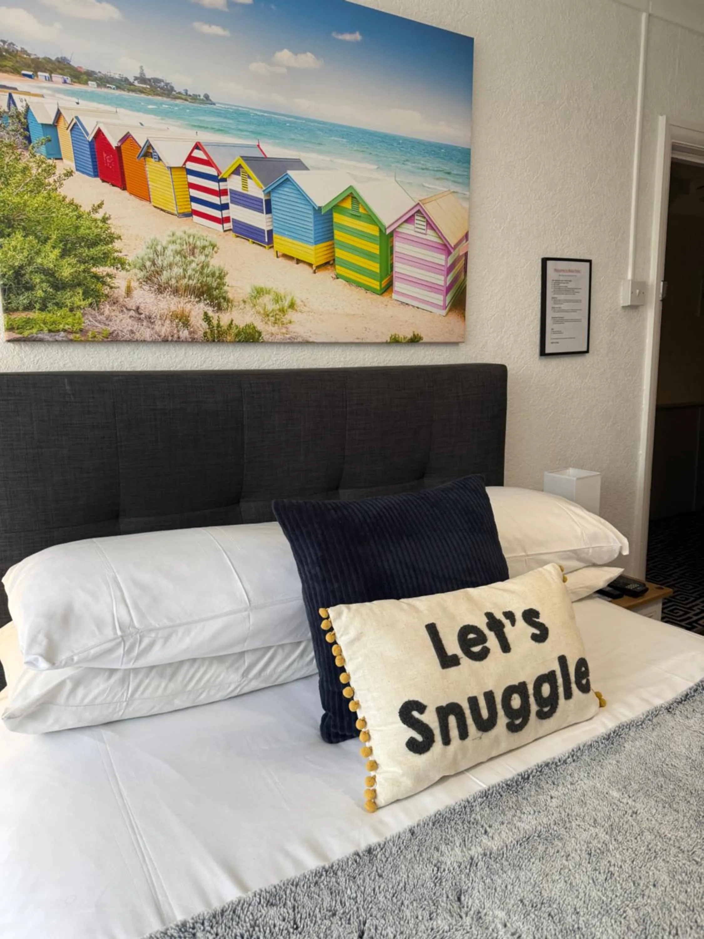Bed in Bella Vista