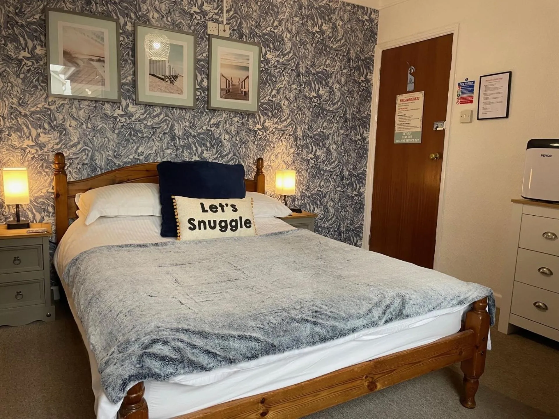 Bedroom, Bed in Bella Vista