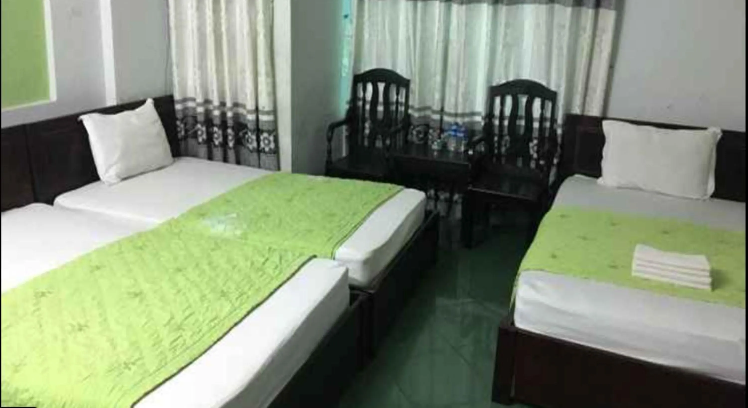 Photo of the whole room, Bed in Sao Khue 2 Hotel