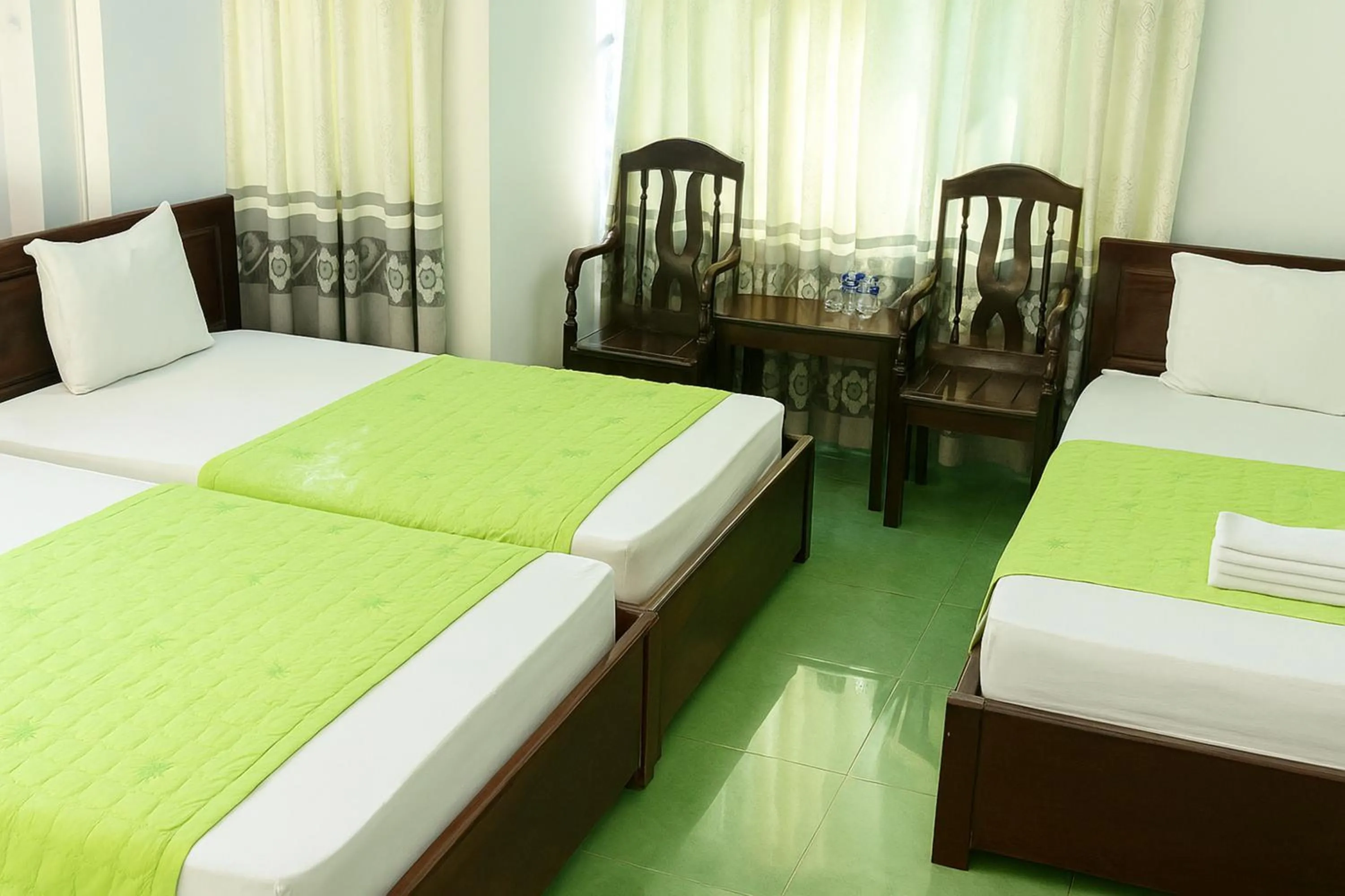 Photo of the whole room, Bed in Sao Khue 2 Hotel