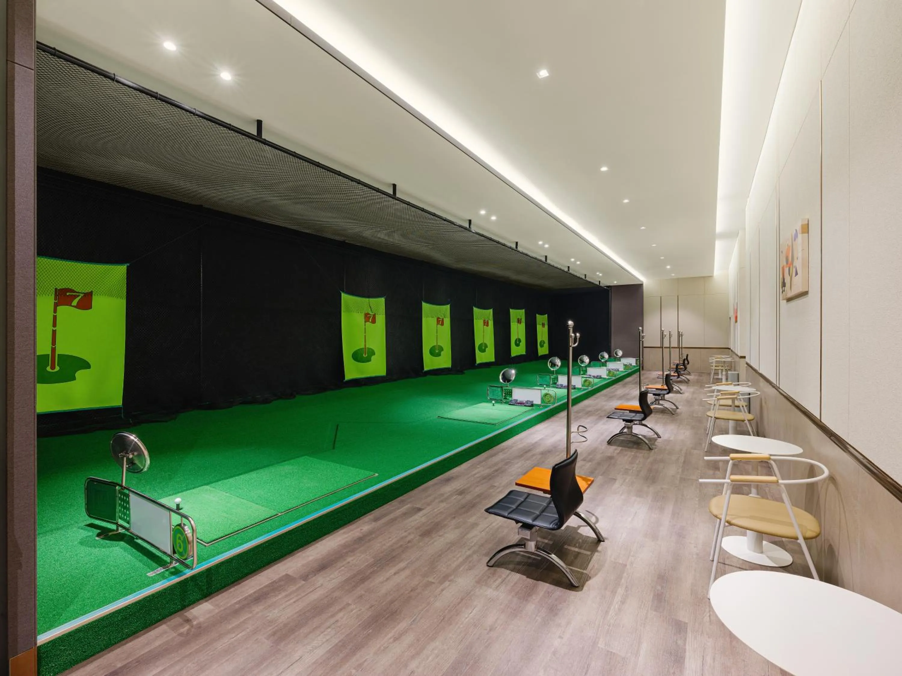 Golfcourse in Le Collective Sokcho Central