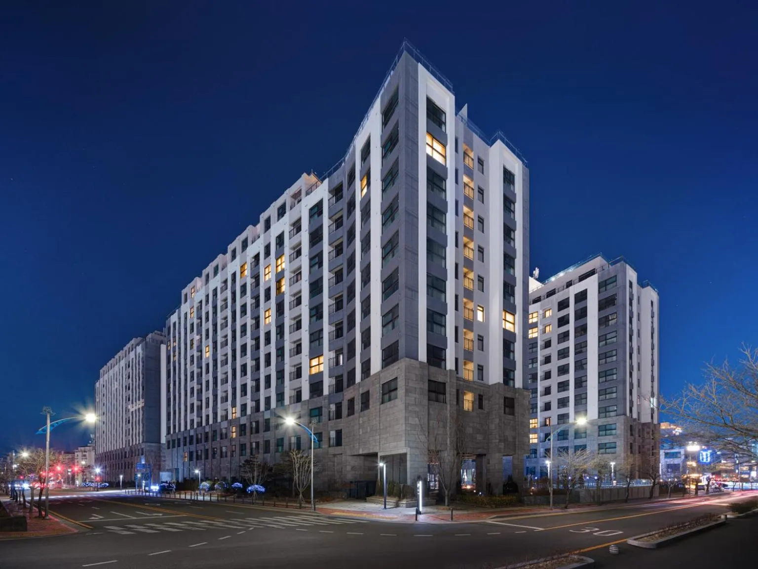 Property building in Le Collective Sokcho Central