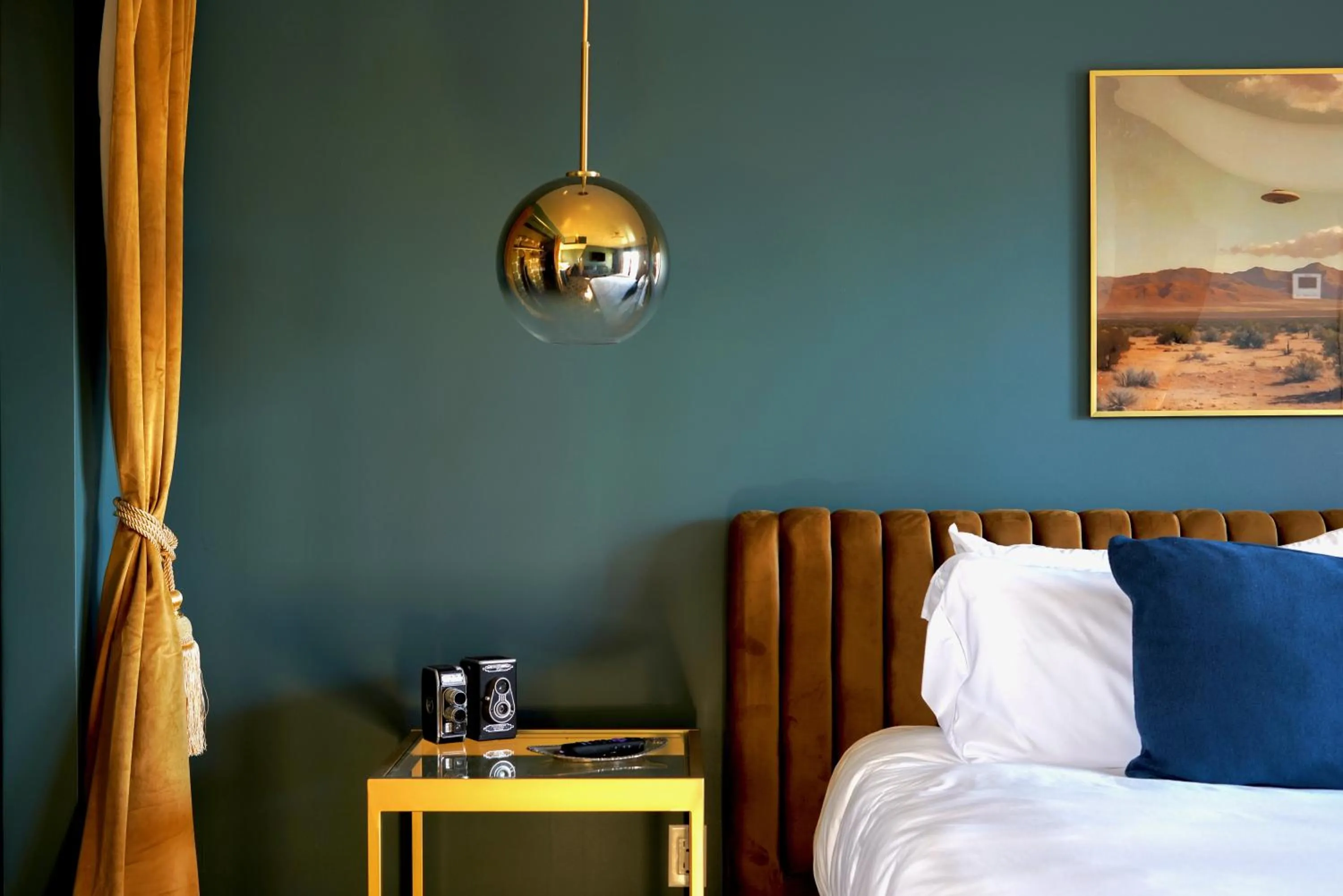 Bed in The Stardust Hotel - Adults Only