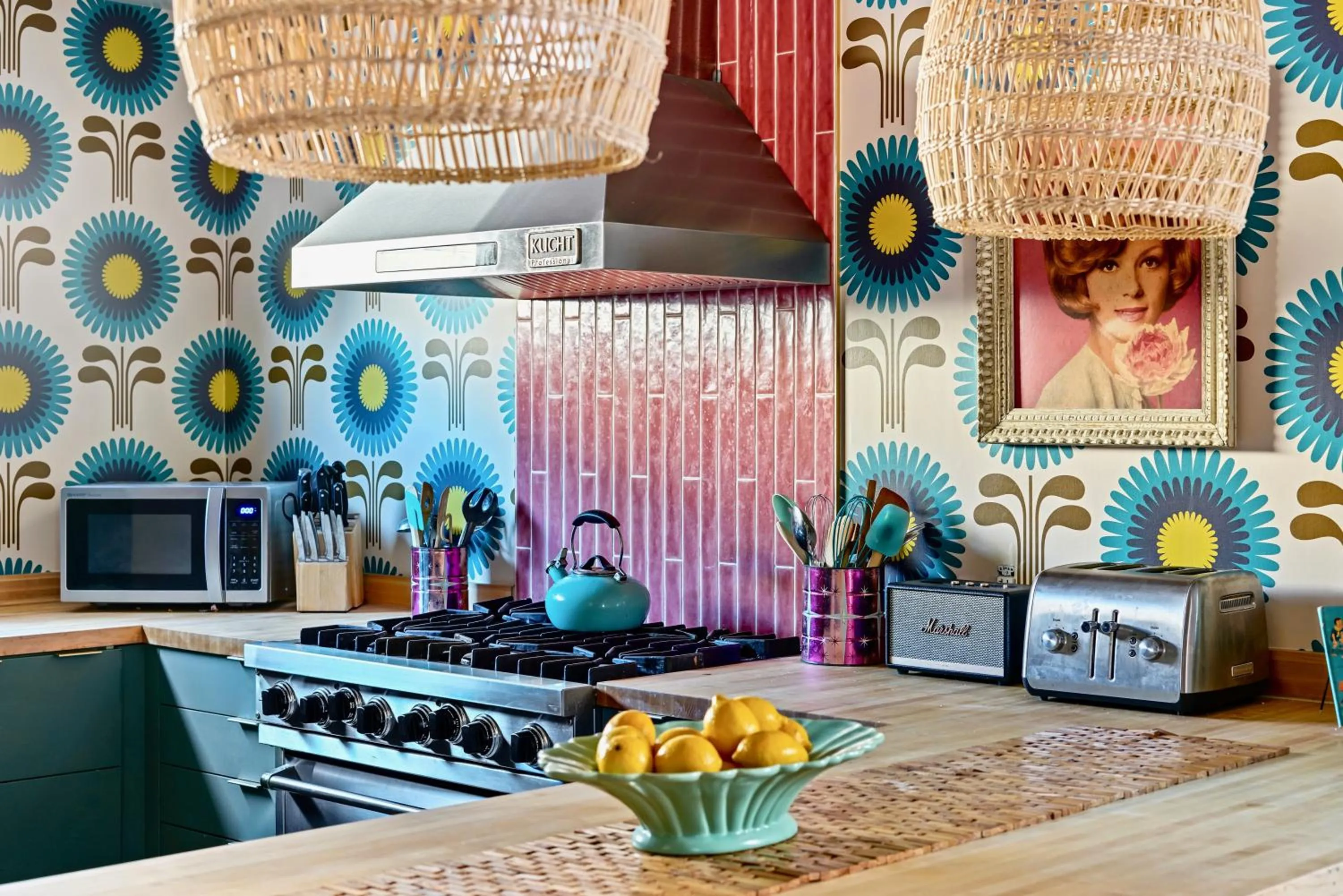 Kitchen or kitchenette in The Stardust Hotel - Adults Only