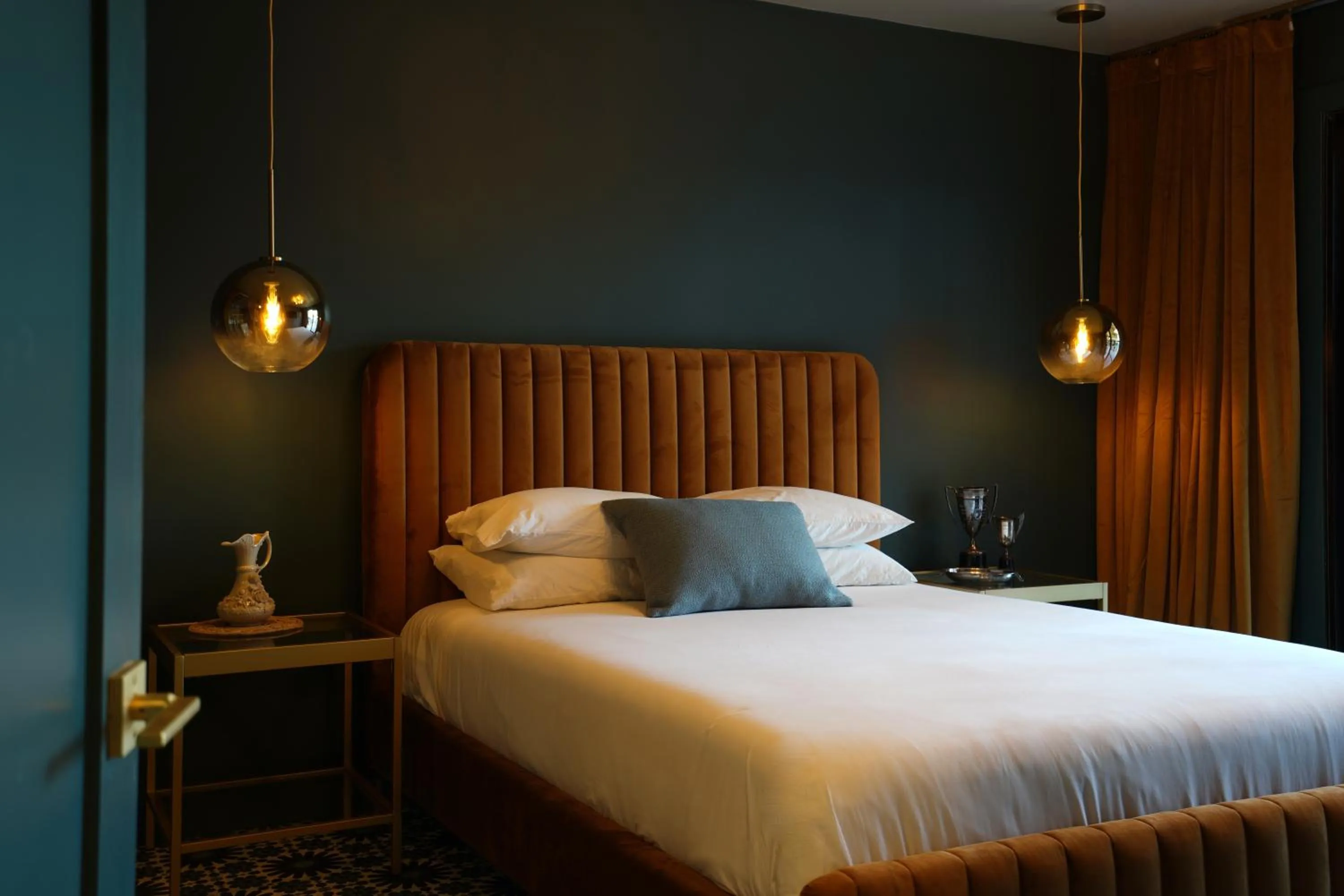 Bed in The Stardust Hotel - Adults Only