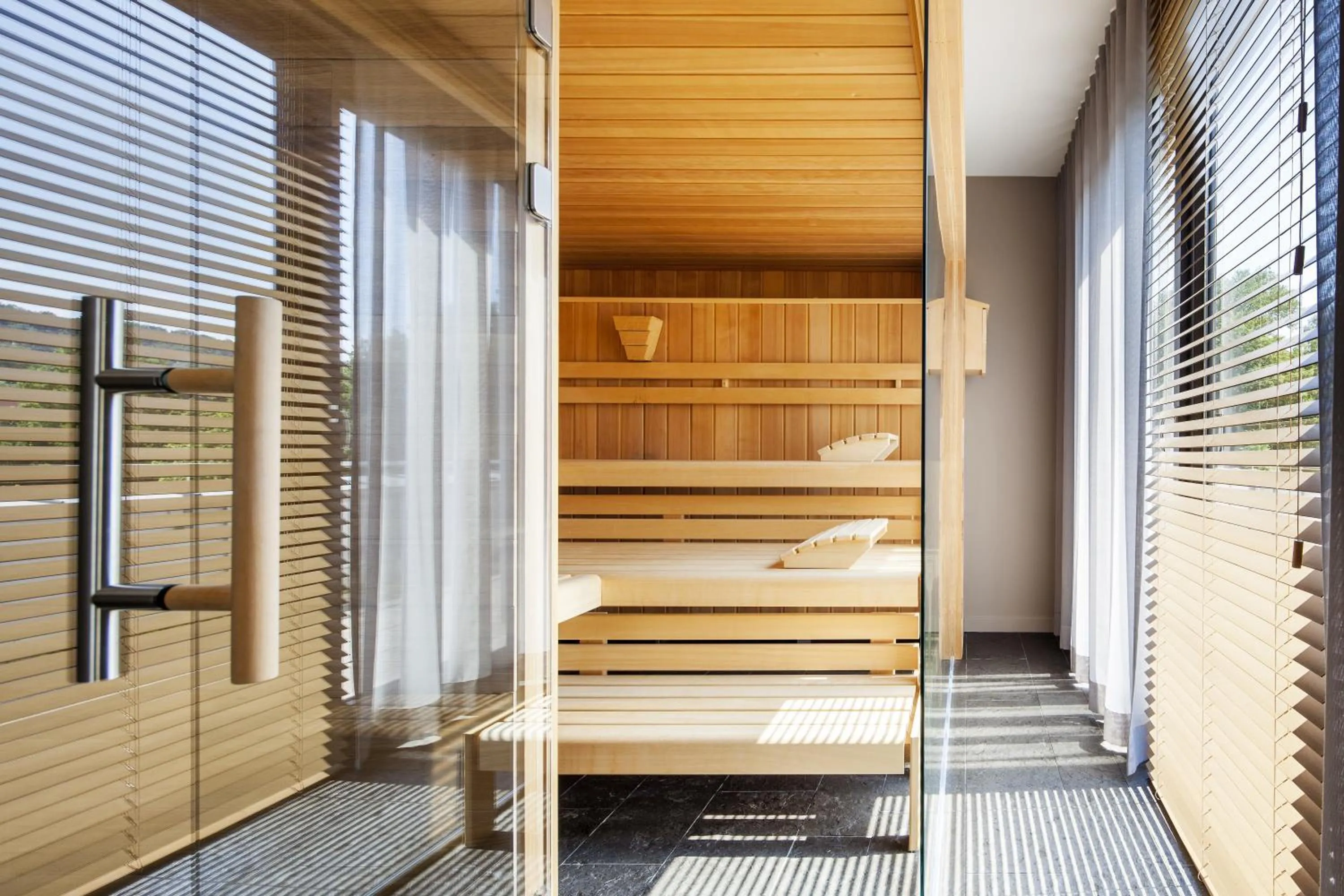 Sauna, Bed in Fürstenfelder Hotel