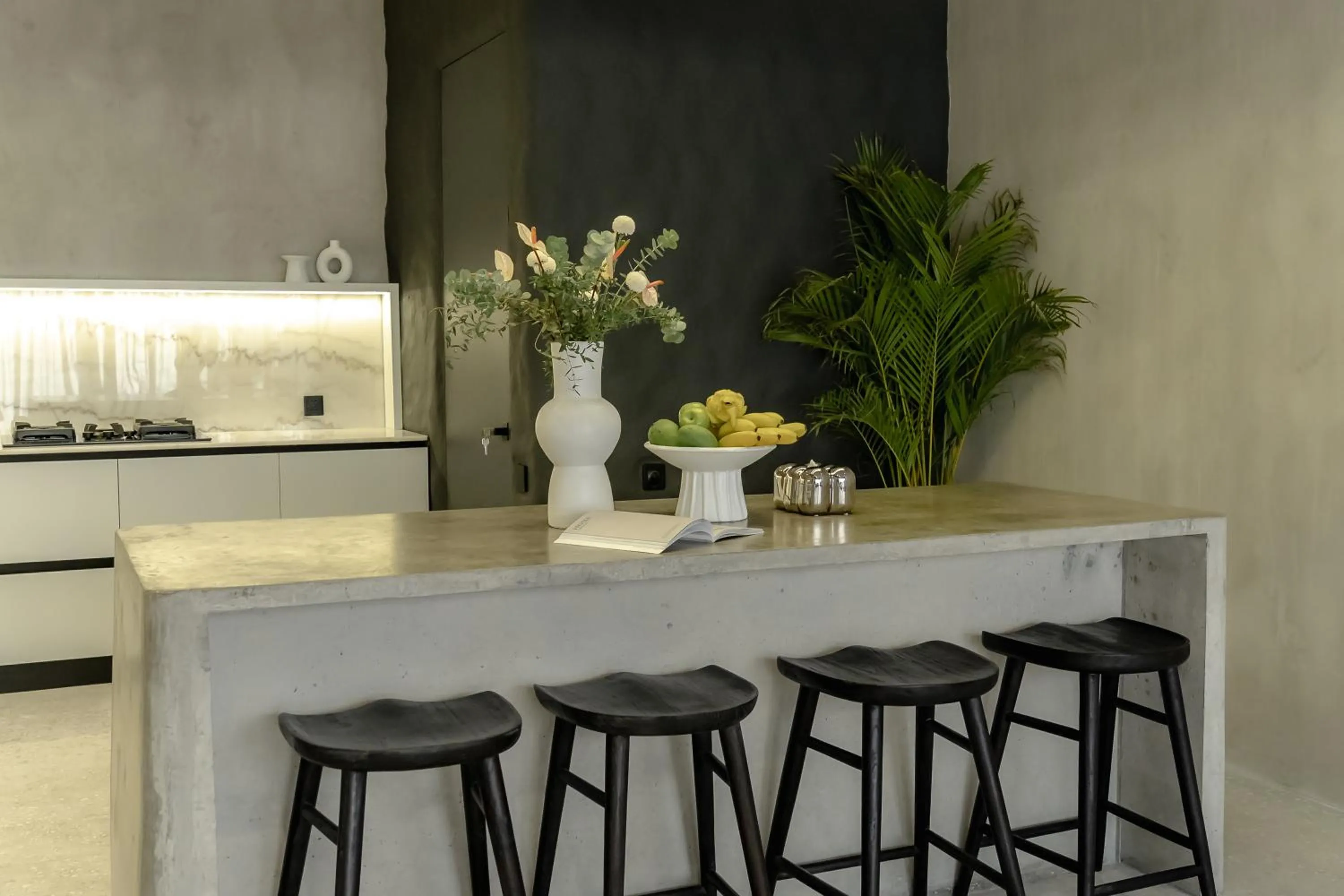 Kitchen or kitchenette in Predmet Babakan Canggu Bali