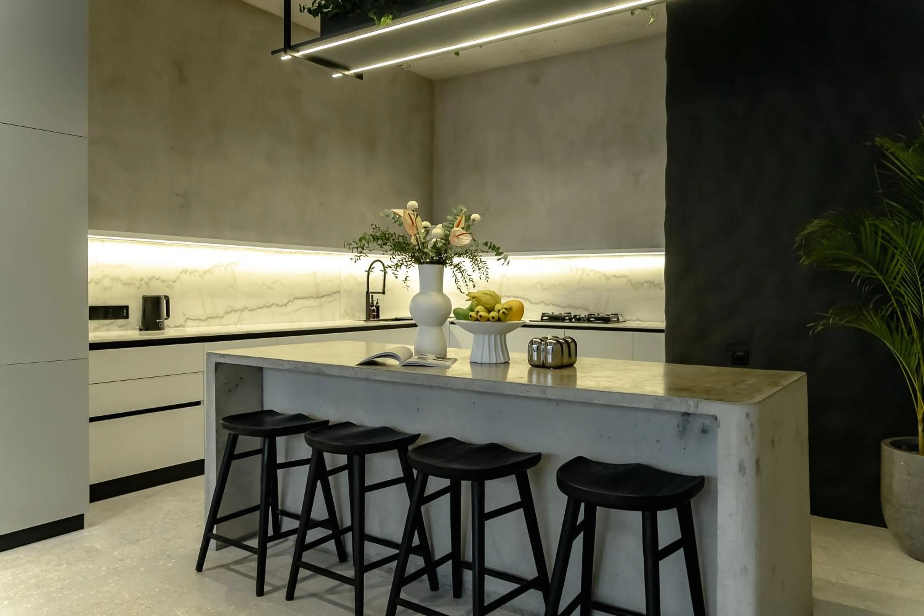 Kitchen or kitchenette in Predmet Babakan Canggu Bali
