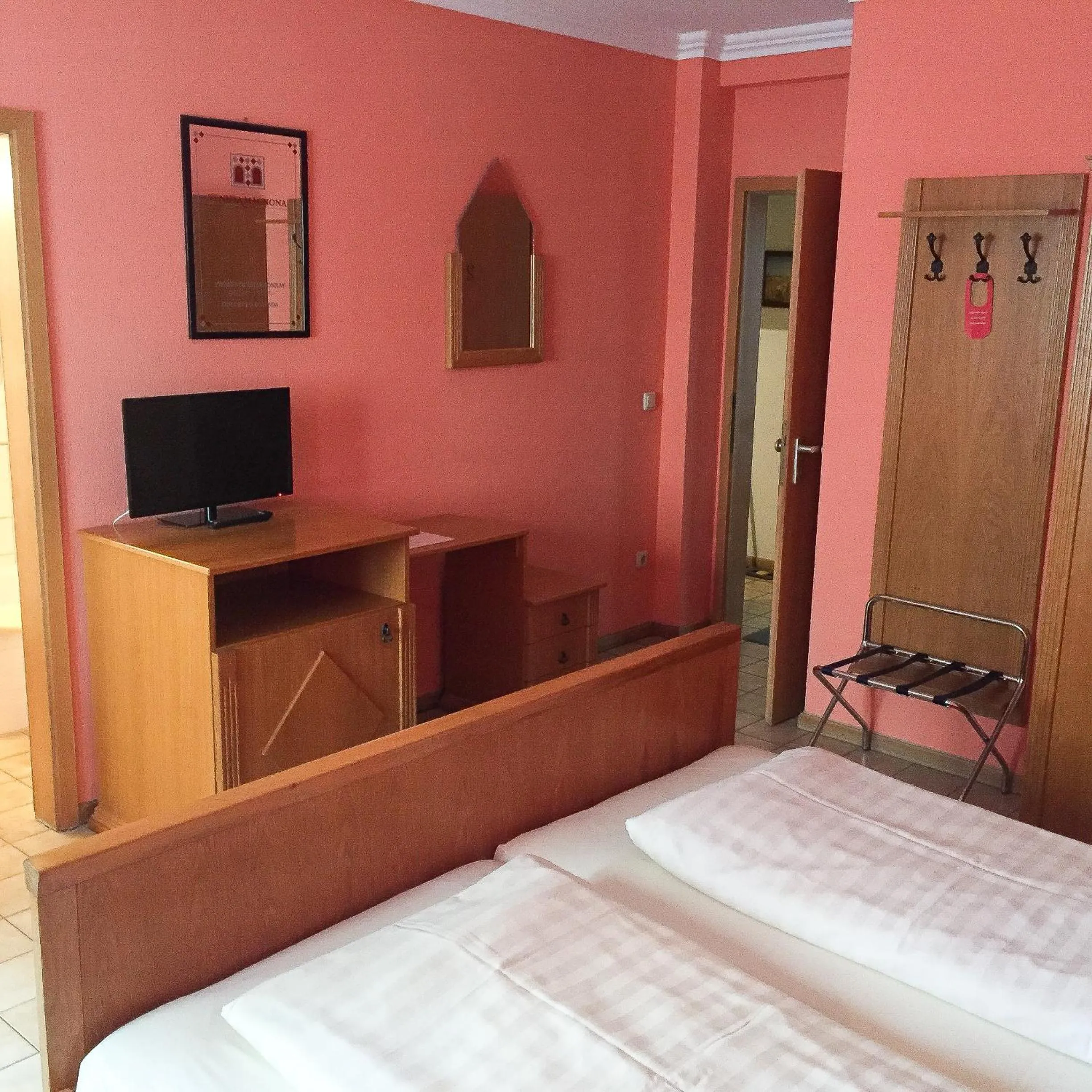 Bed in Pension Mona Lisa