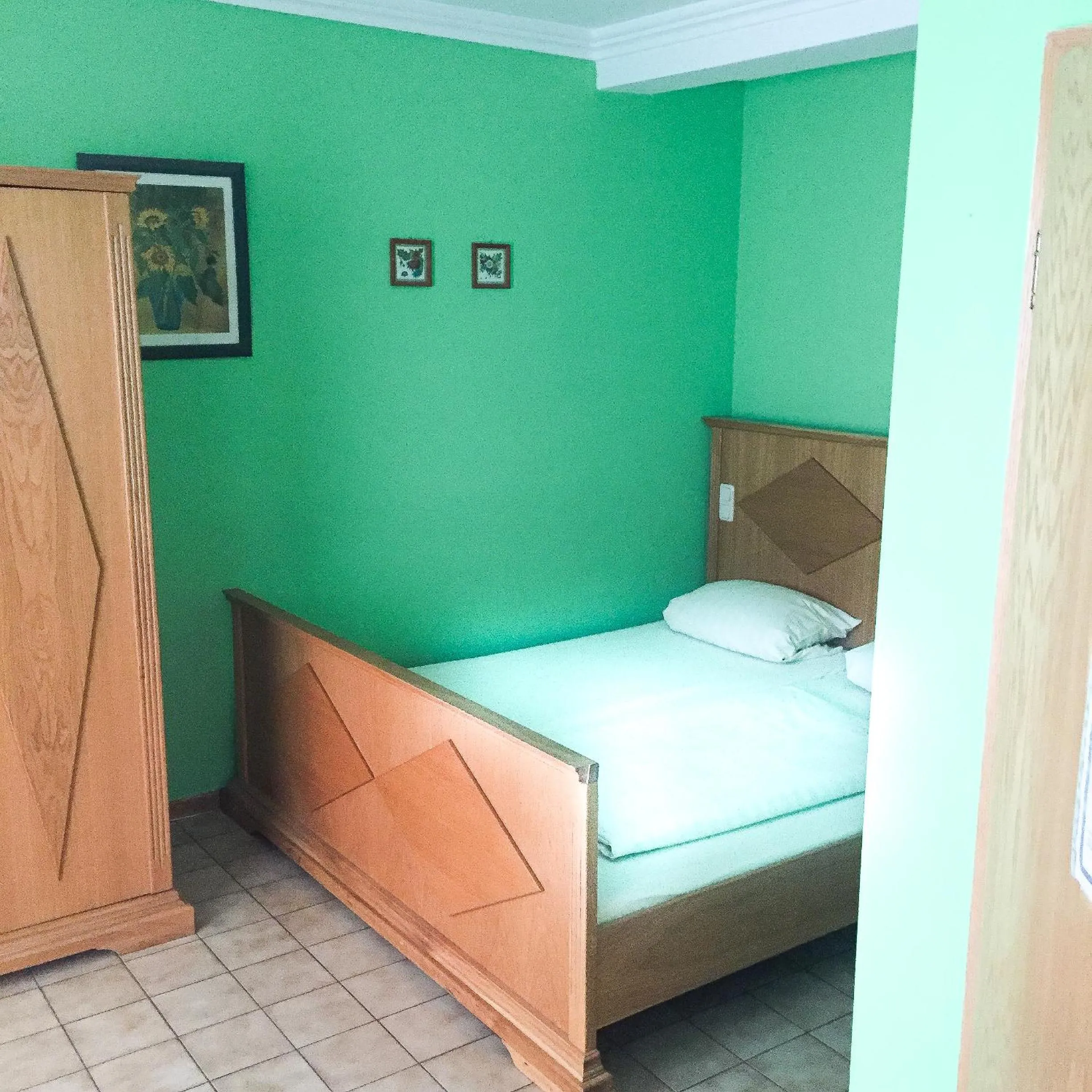 Bed in Pension Mona Lisa