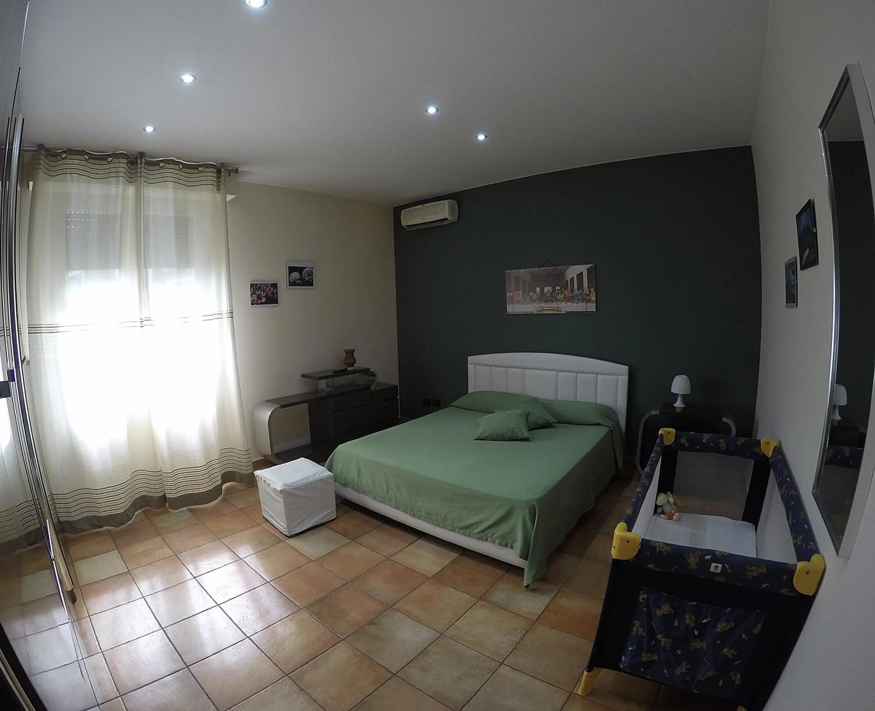 Bedroom, Bed in House Etna View