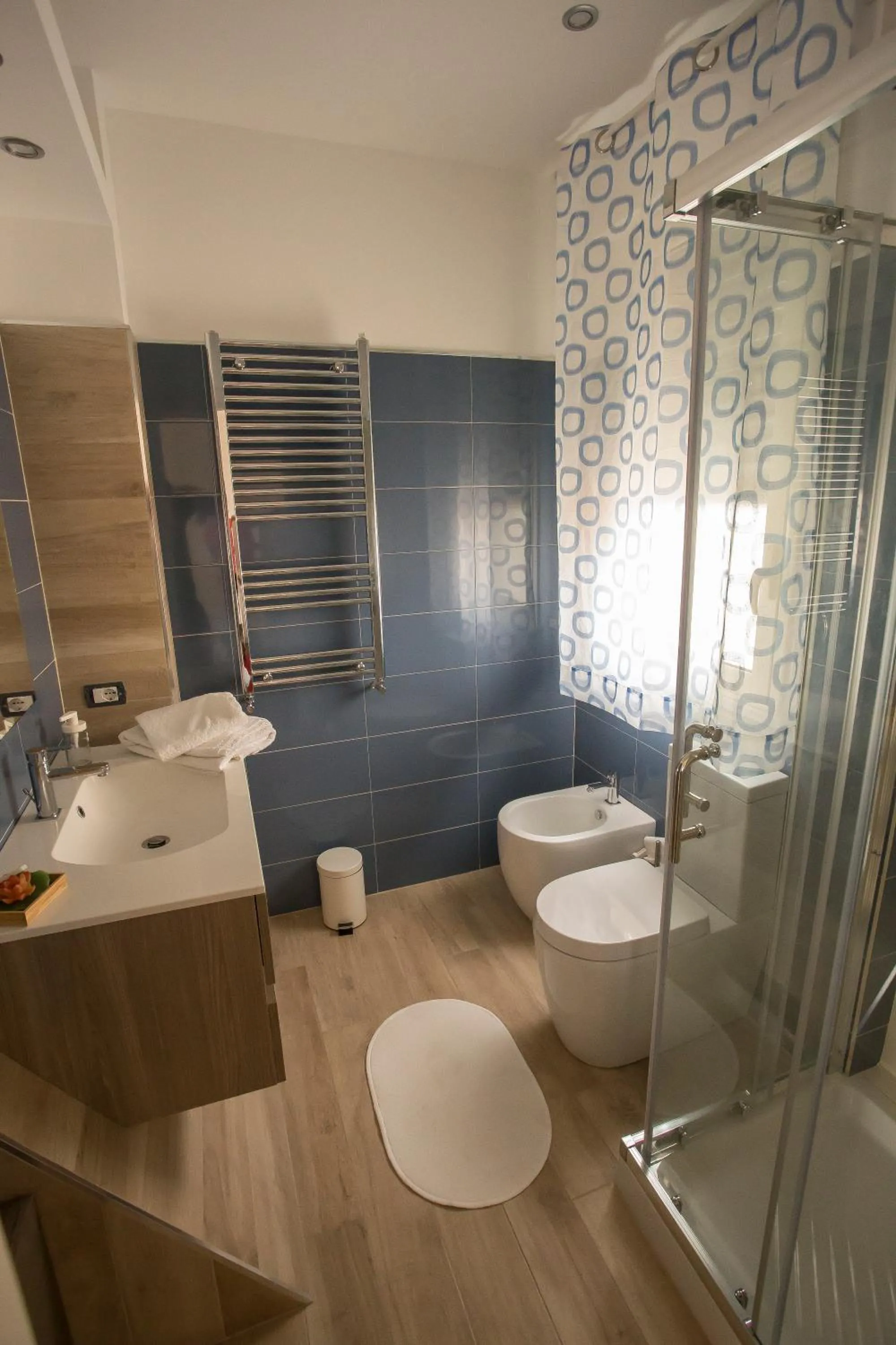 Bathroom in House Etna View