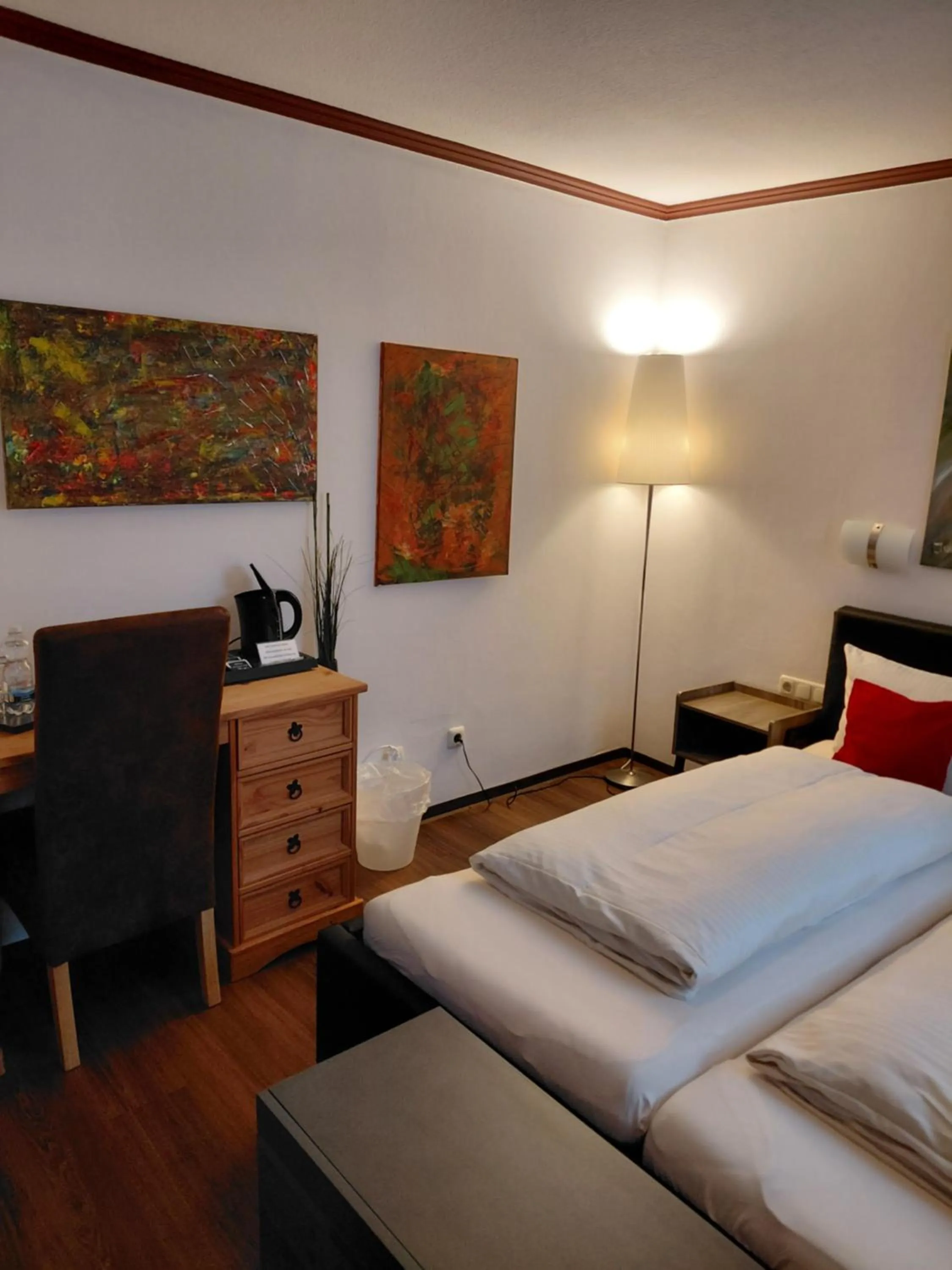 Bedroom, Bed in Gästehaus Engelgasse Herzogenaurach