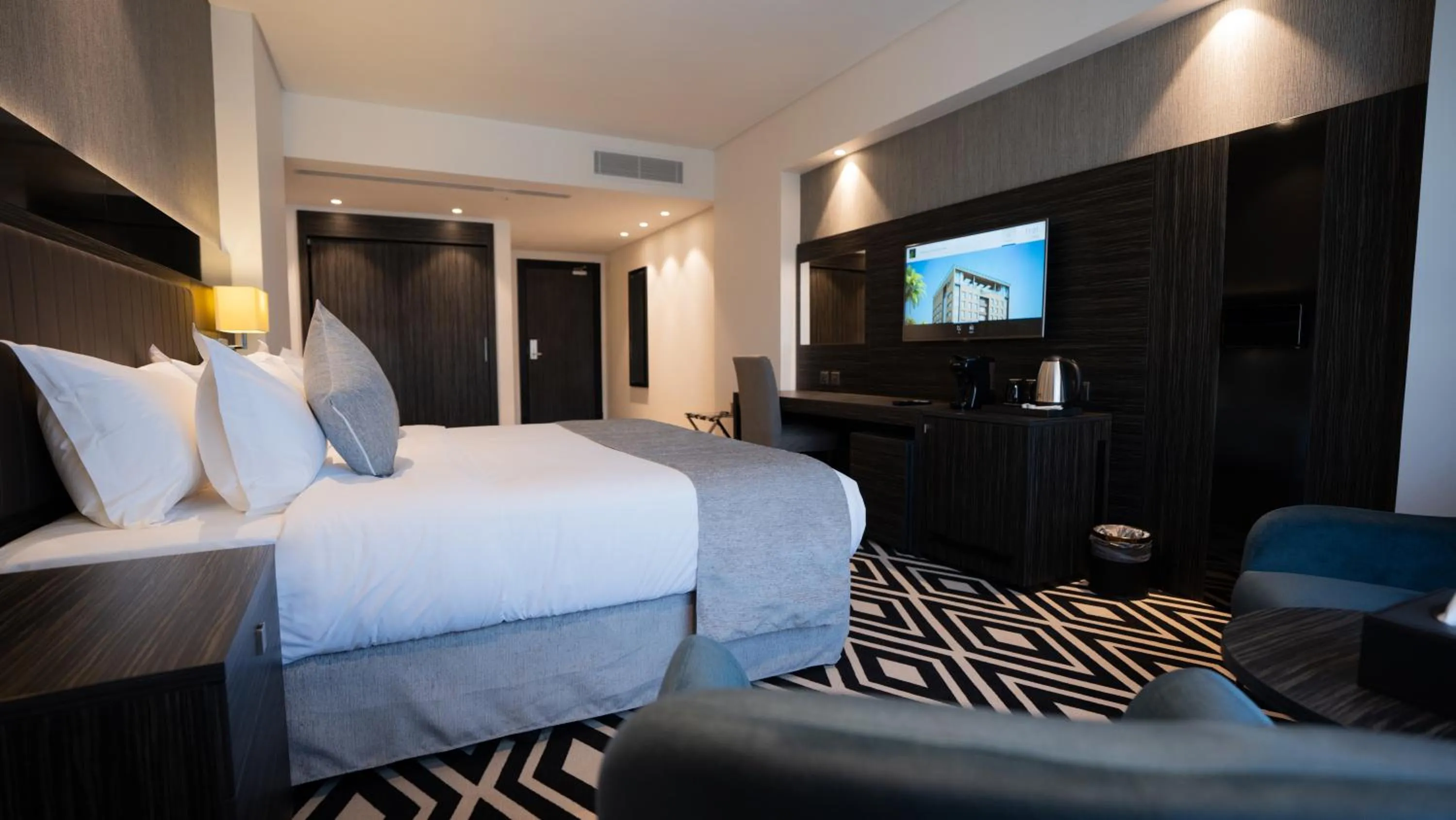 TV and multimedia, Bed in Mirada Blue Falestine - Serviced Apartments