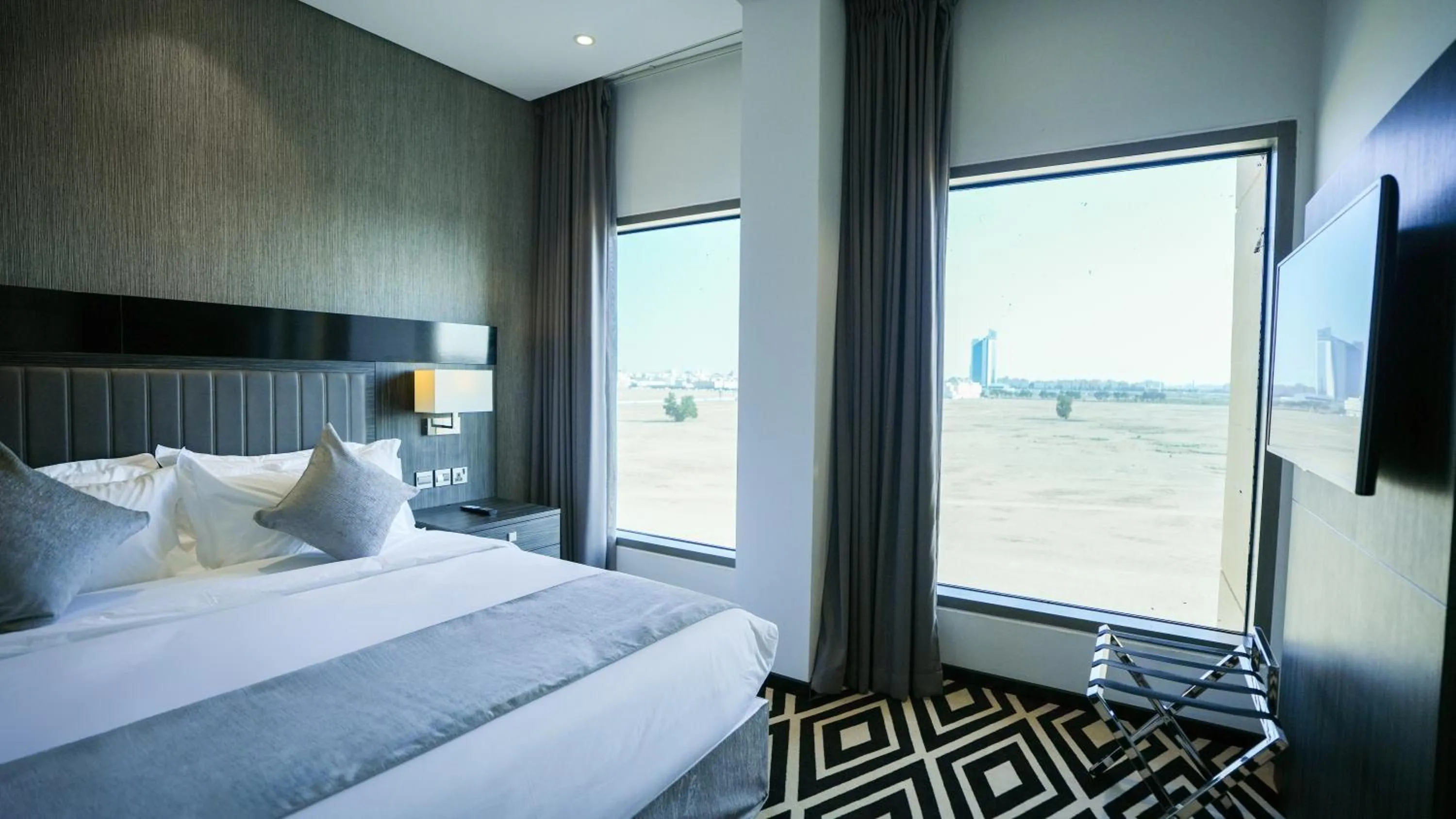 Bedroom, Bed in Mirada Blue Falestine - Serviced Apartments