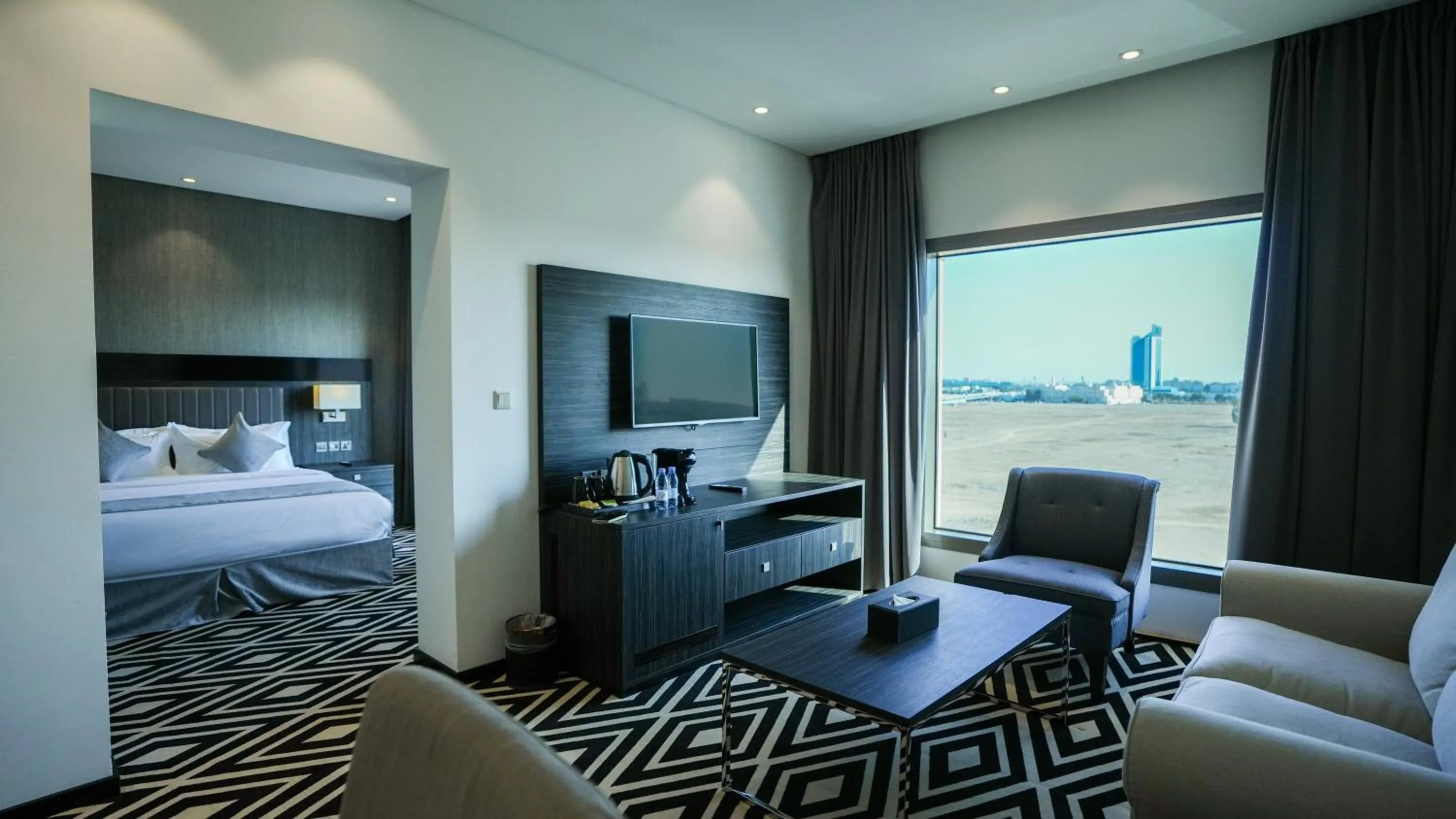 Living room, Bed in Mirada Blue Falestine - Serviced Apartments