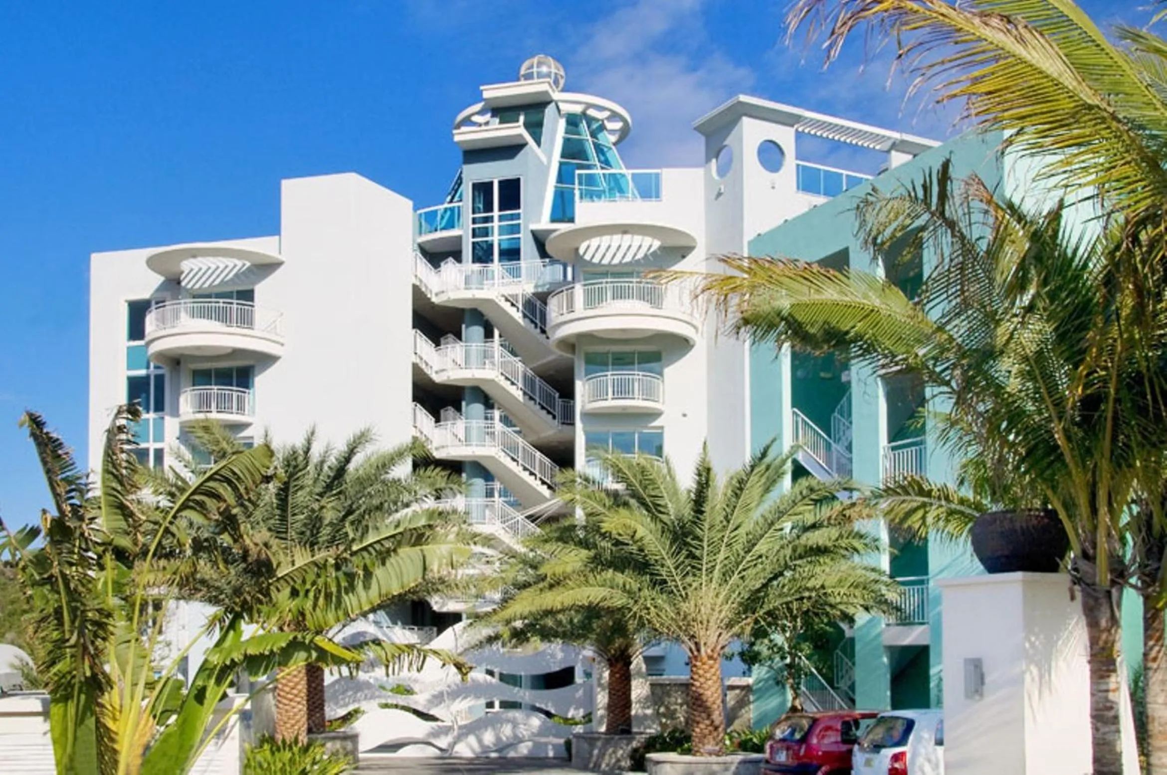 Property building in Oyster Bay Beach Resort