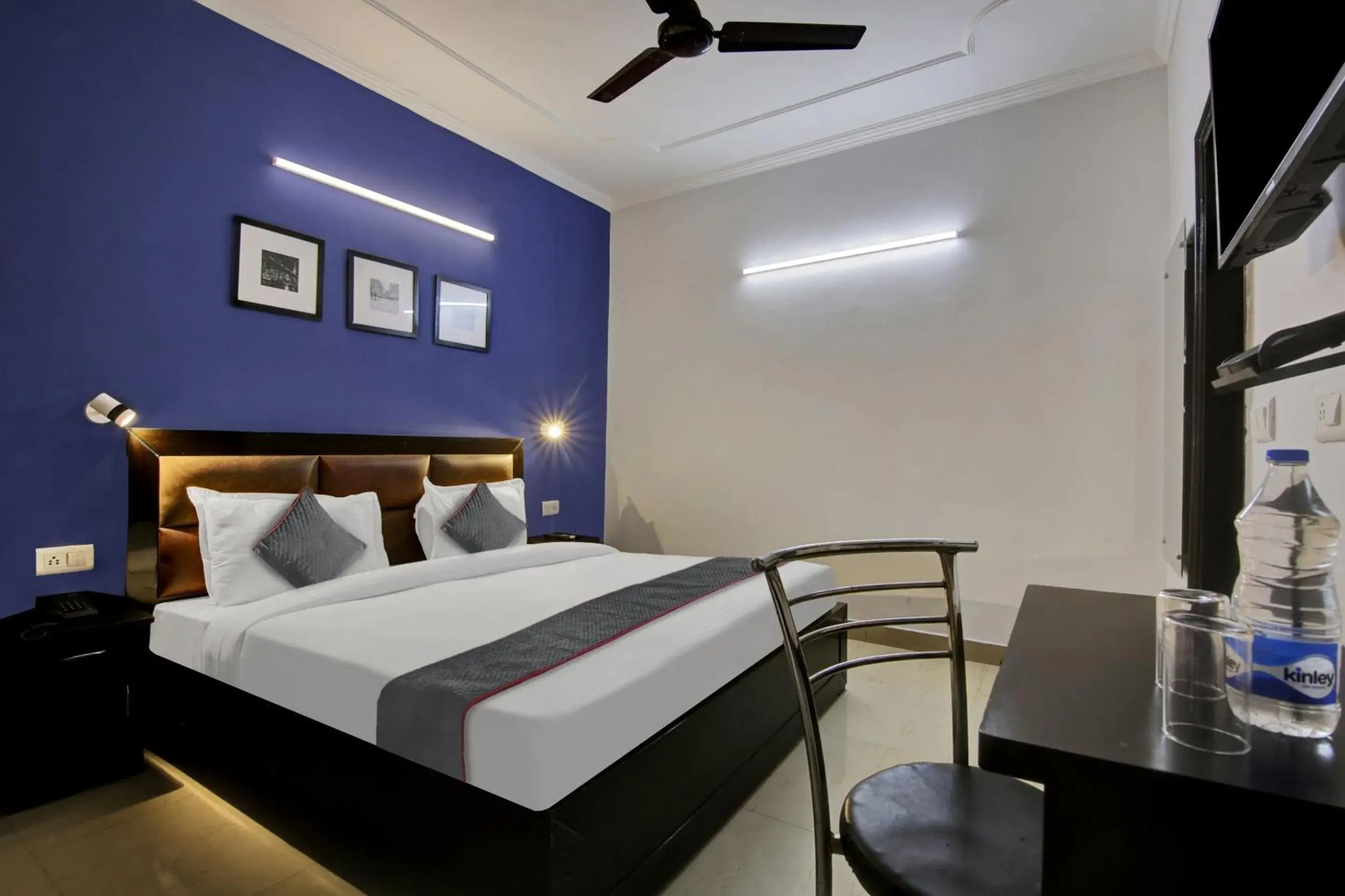 Super Townhouse Saket Residency Near Saket Metro Super Townhouse Saket Residency Near Saket Metro