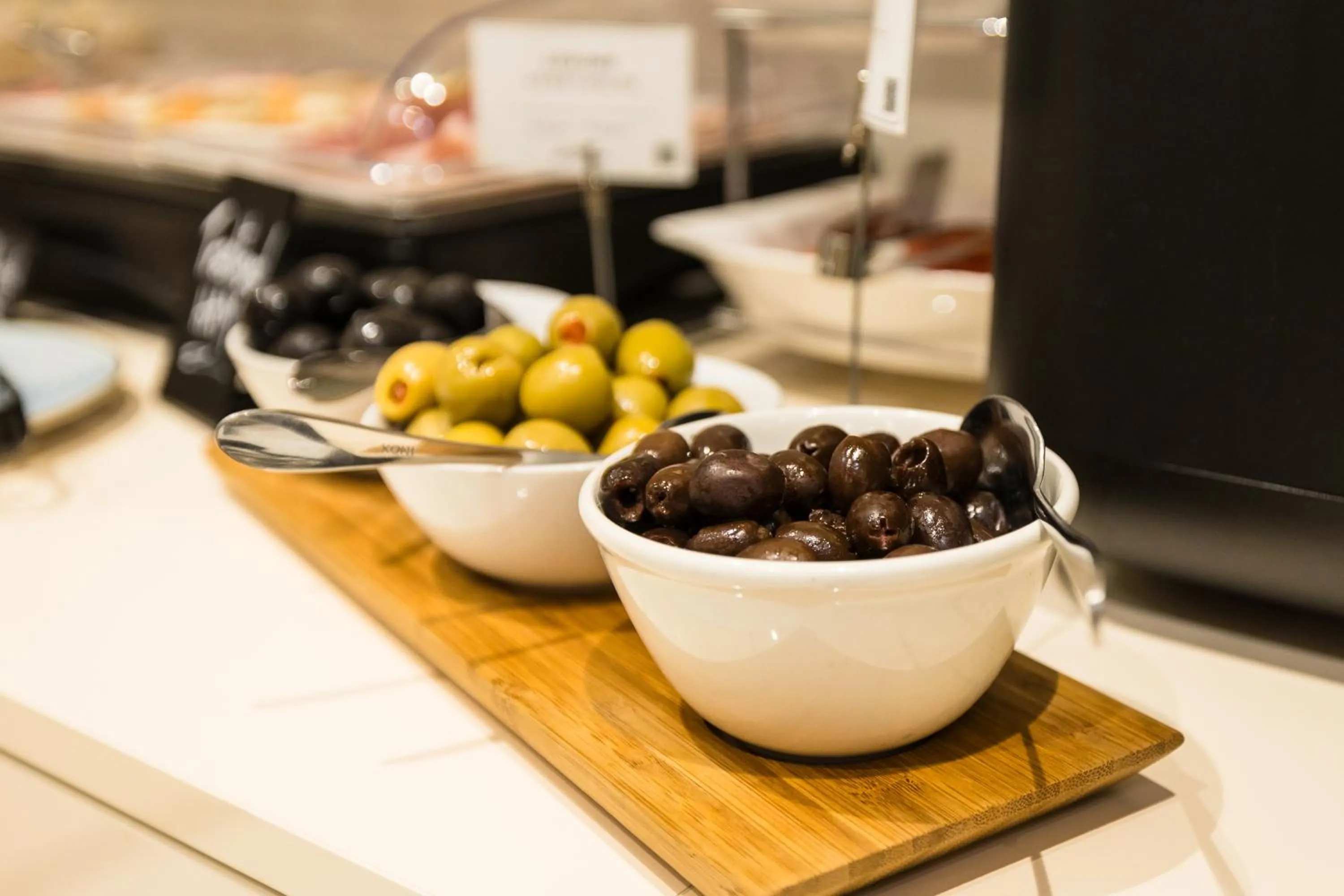 Breakfast in Le Blanc Cotroceni Hotel