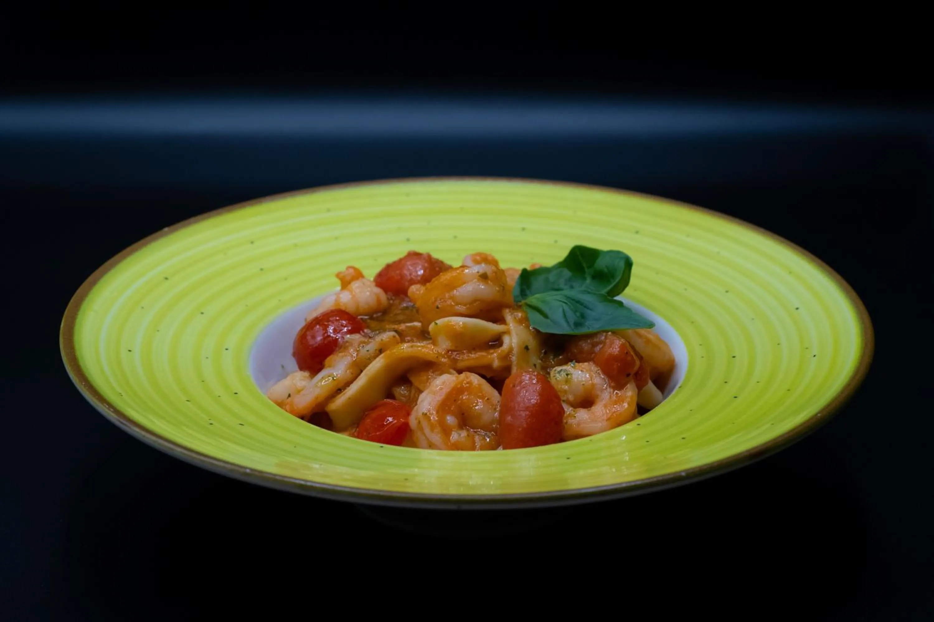 Restaurant/places to eat in Le Blanc Cotroceni Hotel