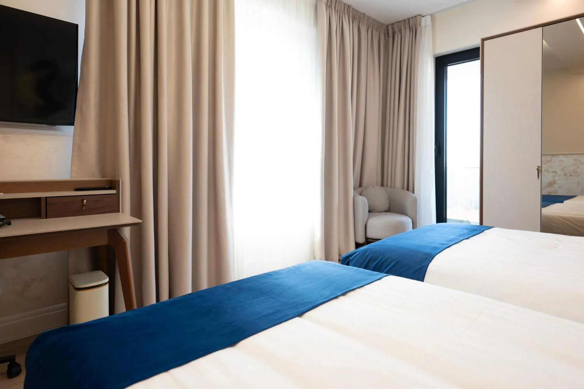 Bedroom, Bed in Le Blanc Cotroceni Hotel