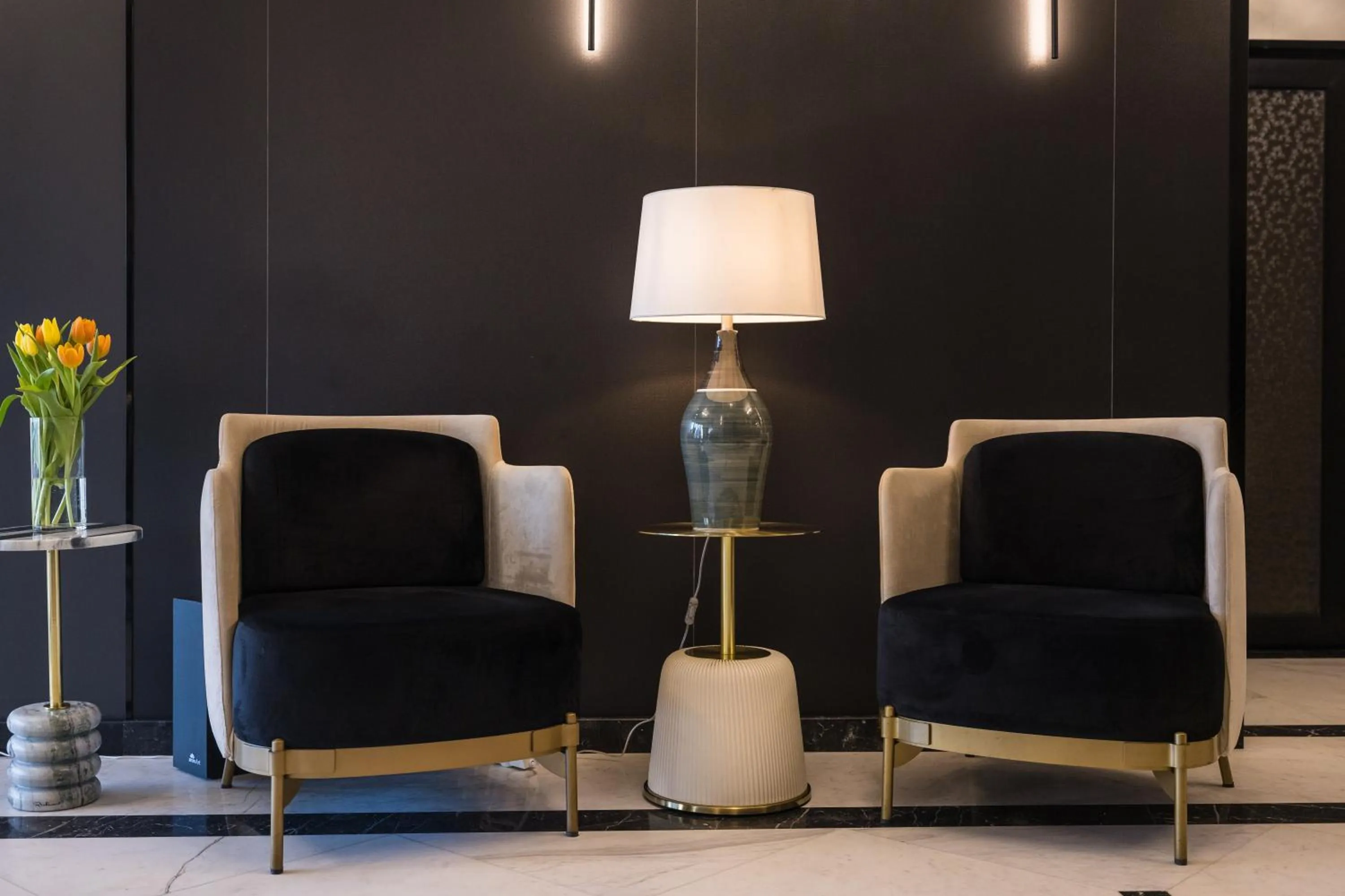 Lobby or reception in Le Blanc Cotroceni Hotel