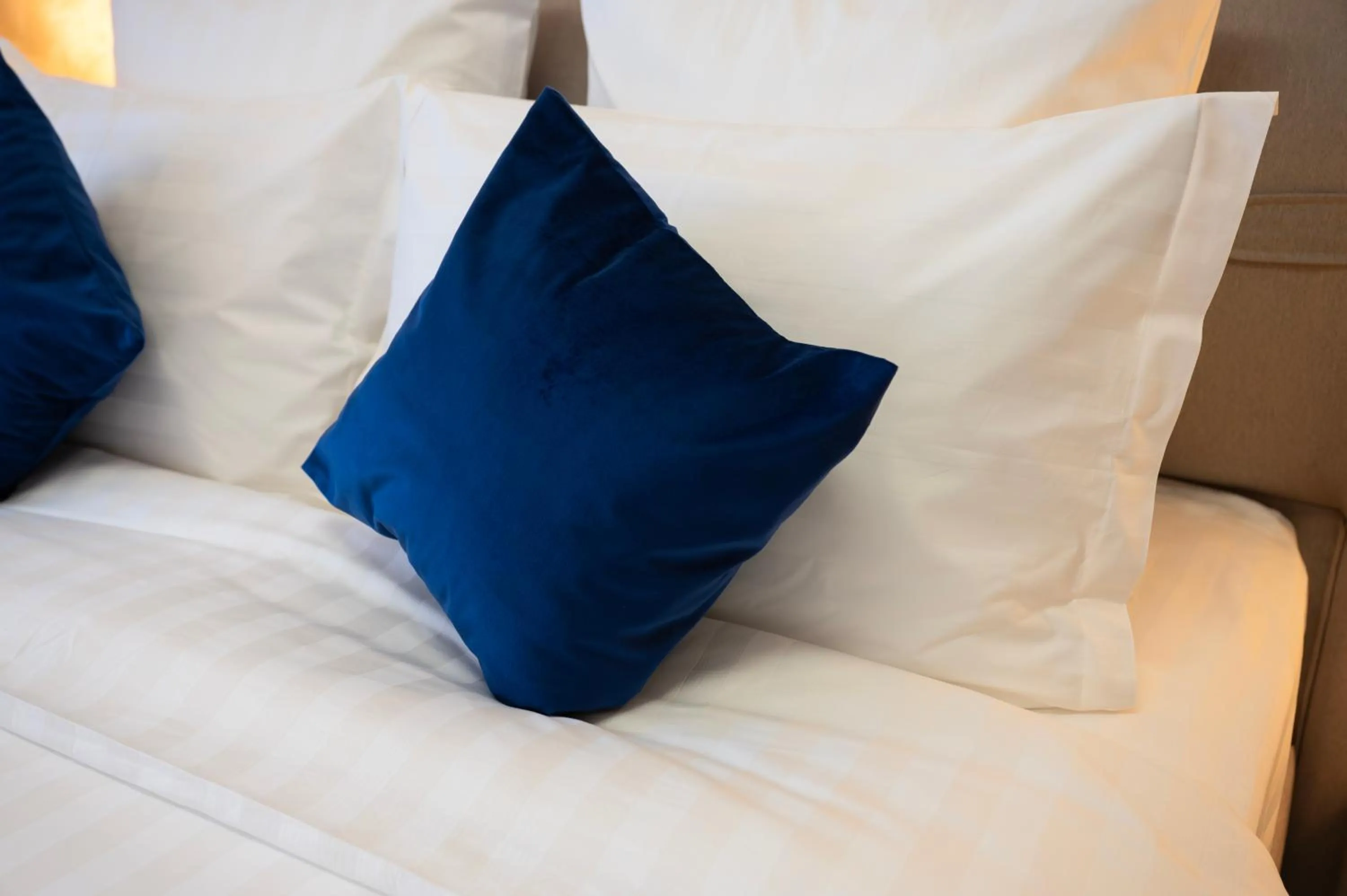 Bed in Le Blanc Cotroceni Hotel