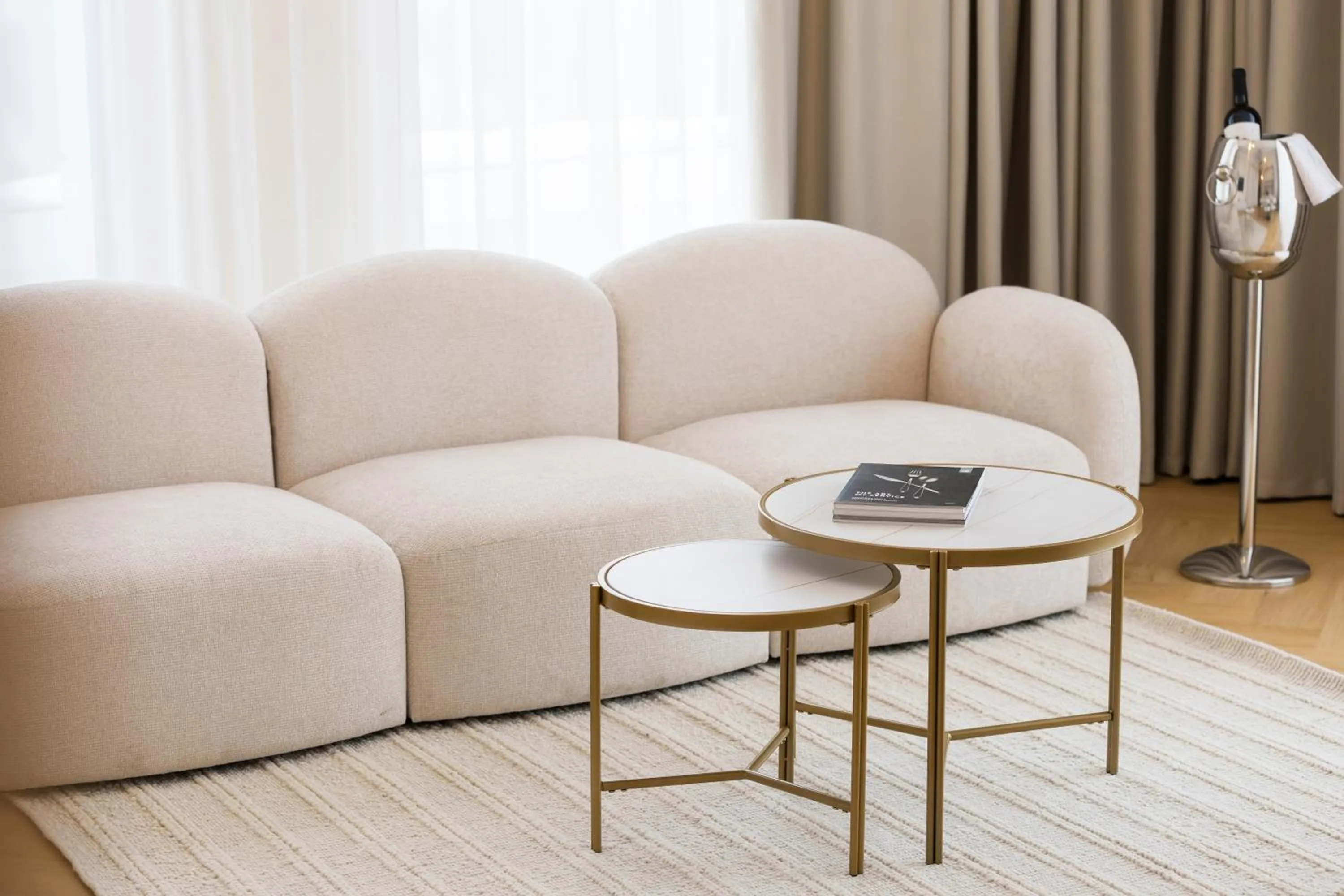 Living room in Le Blanc Cotroceni Hotel