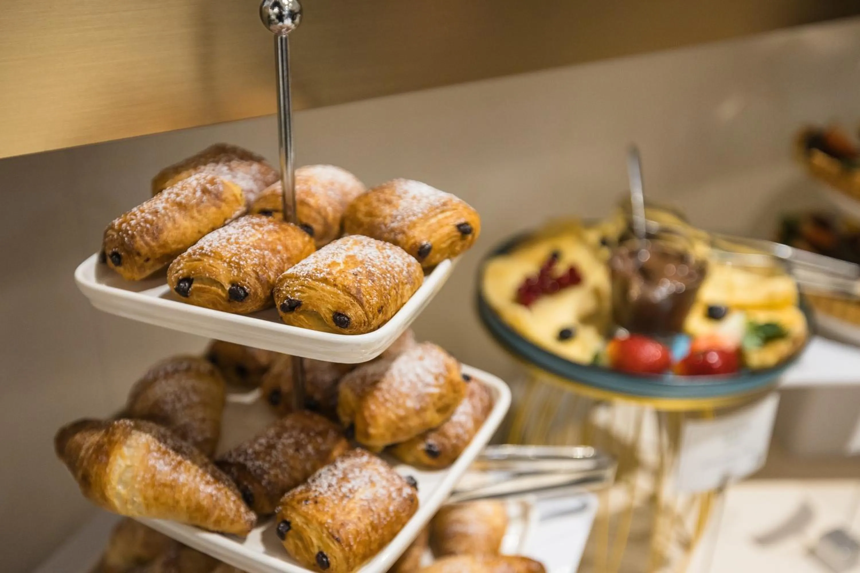 Breakfast in Le Blanc Cotroceni Hotel