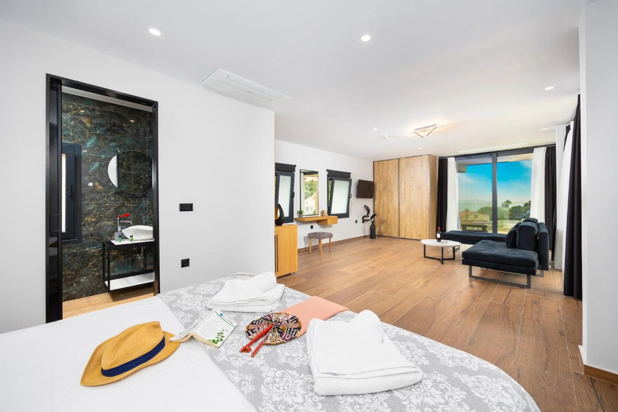 Bed in Nobile Boutique Hotel