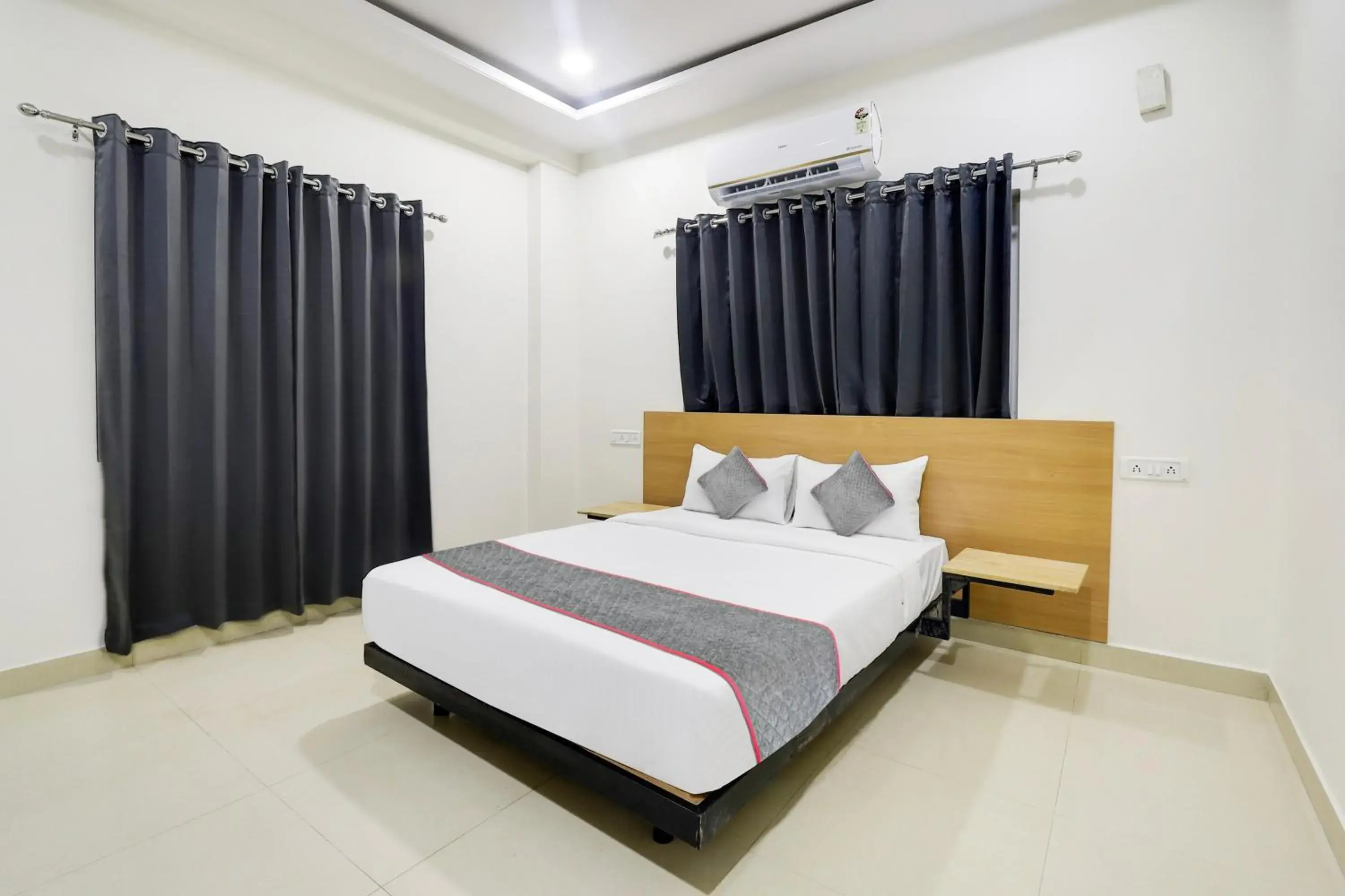 Bedroom, Bed in Townhouse De Alphabet Kukatpally Near Nexus Mall Bedroom, Bed in Townhouse De Alphabet Kukatpally Near Nexus Mall