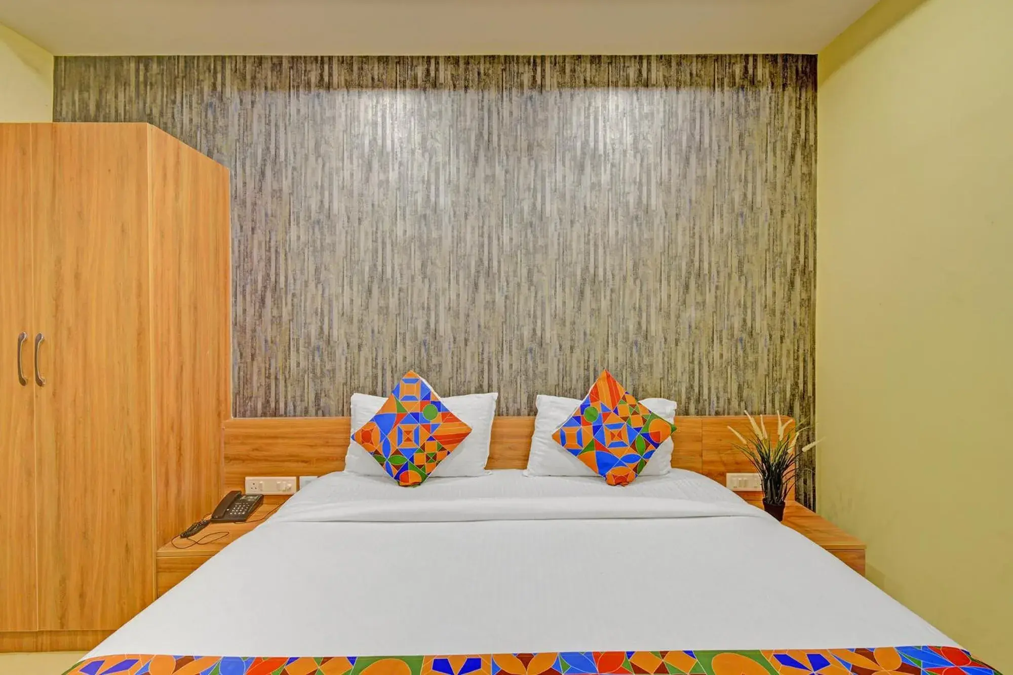 Bed in Hotel Metro Bed in Hotel Metro