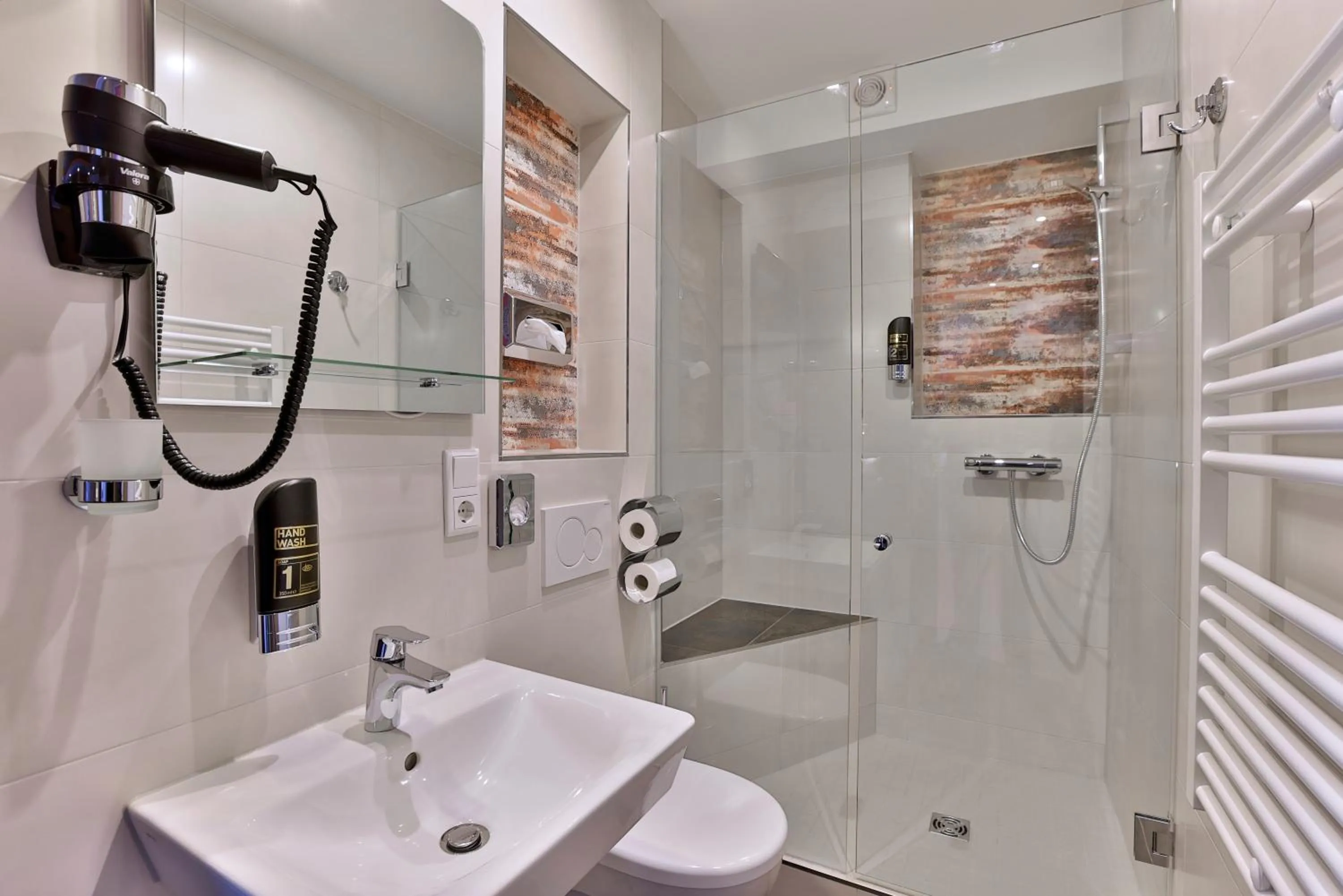 Bathroom in Stay-Inn Bielefeld Zentrum