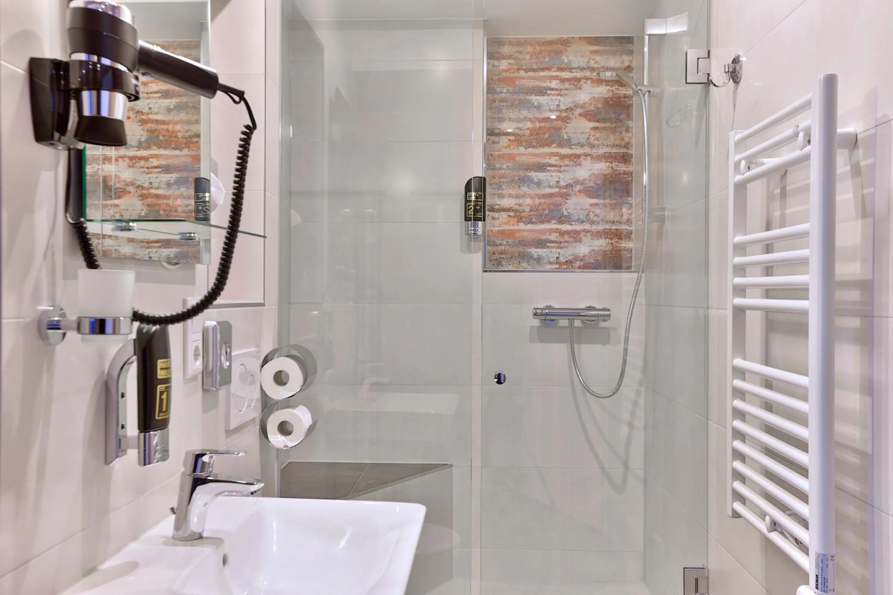 Bathroom in Stay-Inn Bielefeld Zentrum